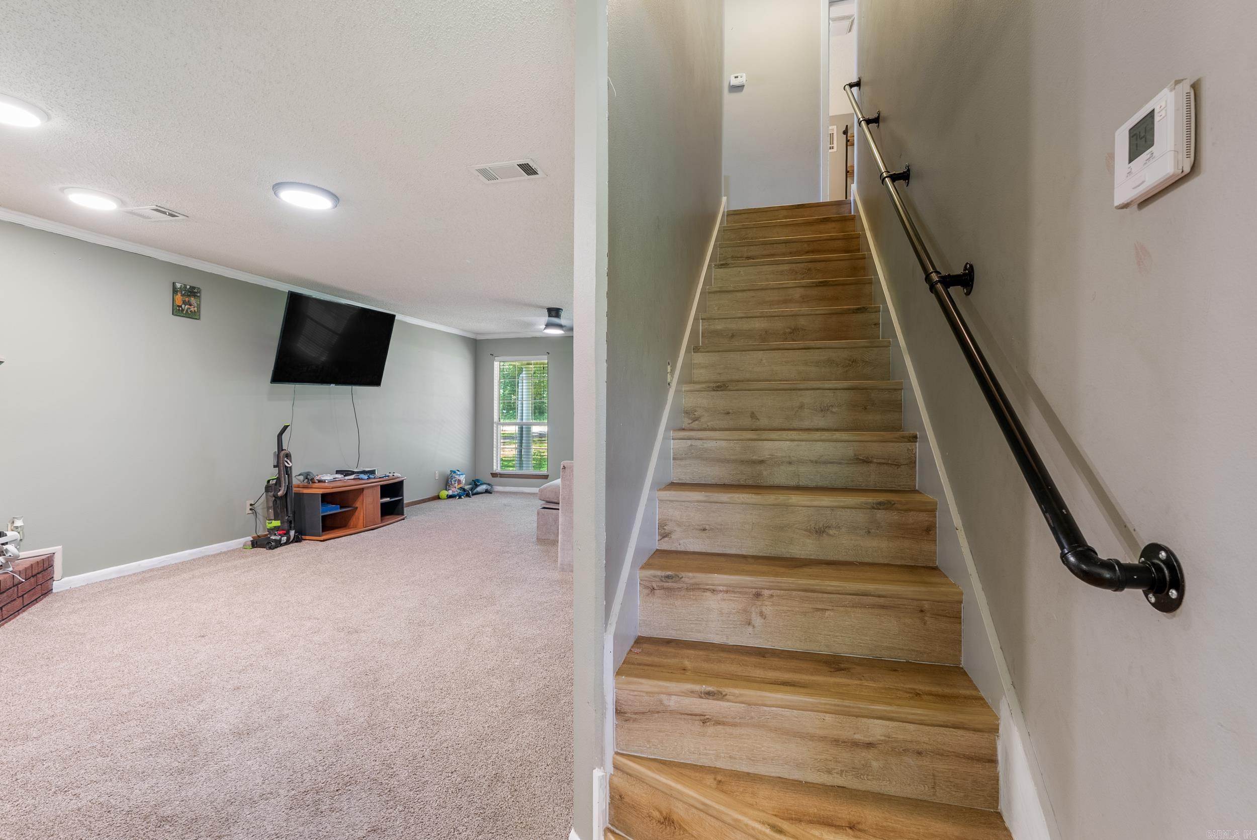 17143 Highway 13  Ward, AR