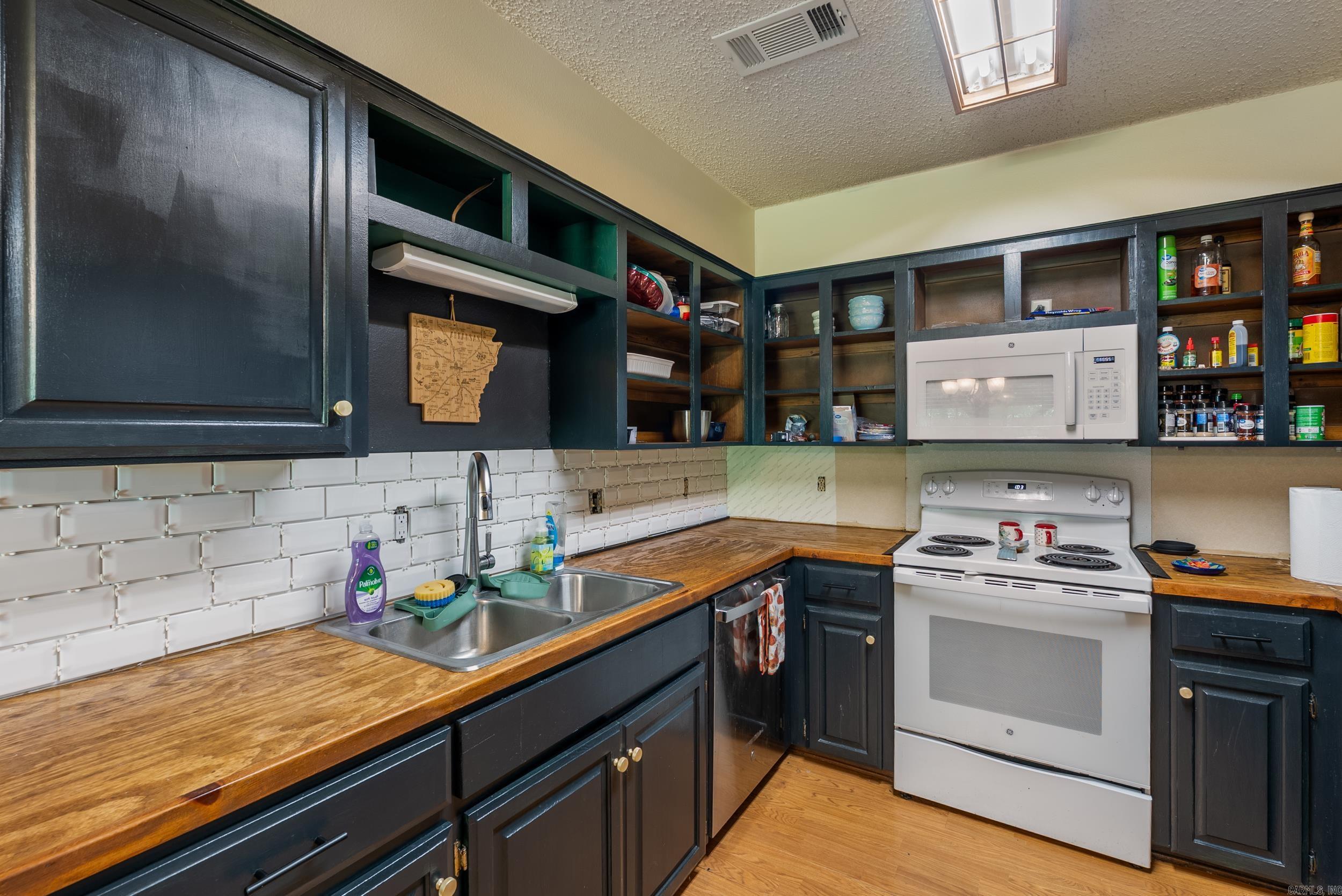 17143 Highway 13  Ward, AR