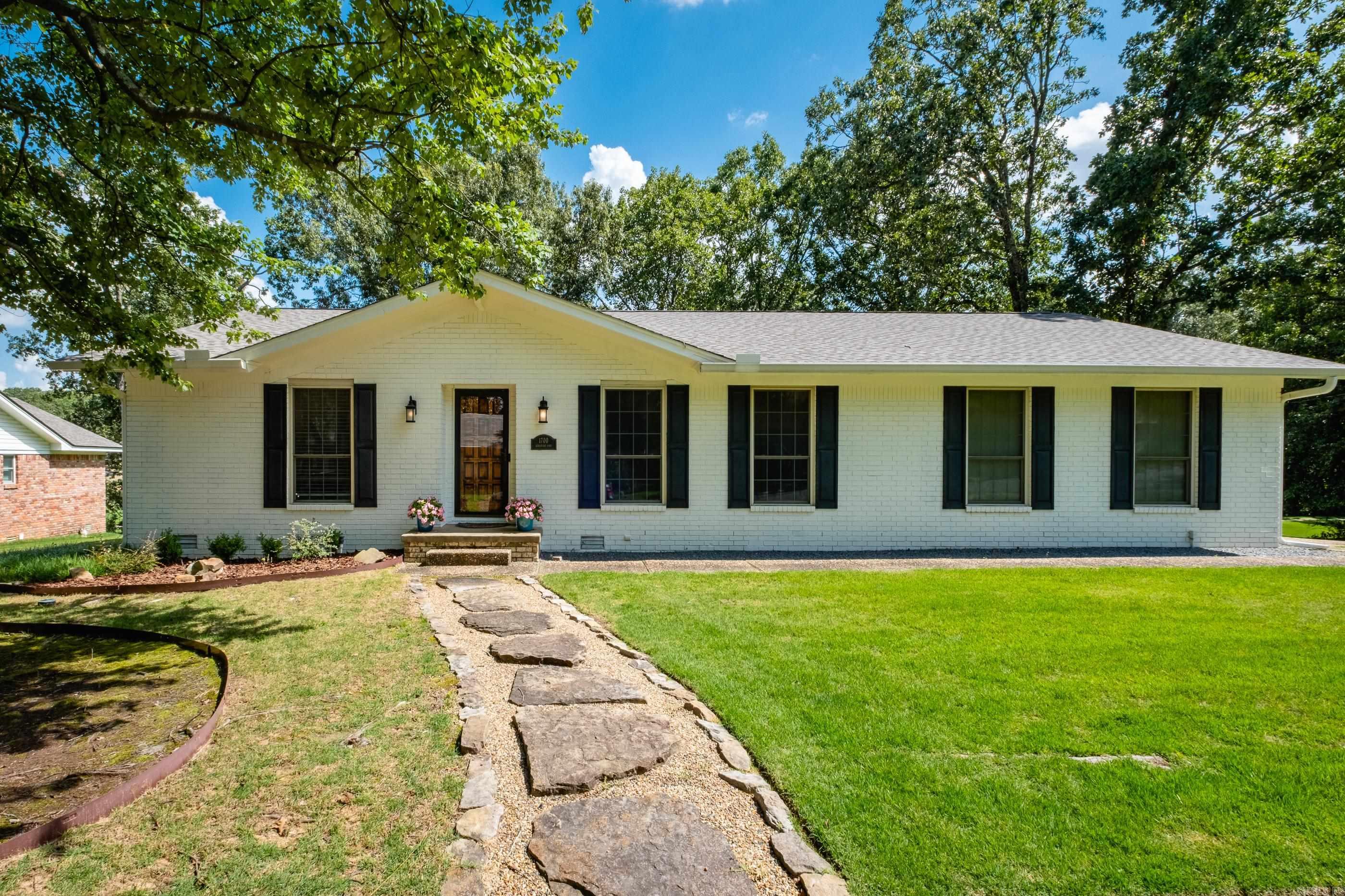 1700 Beresford  North Little Rock, AR