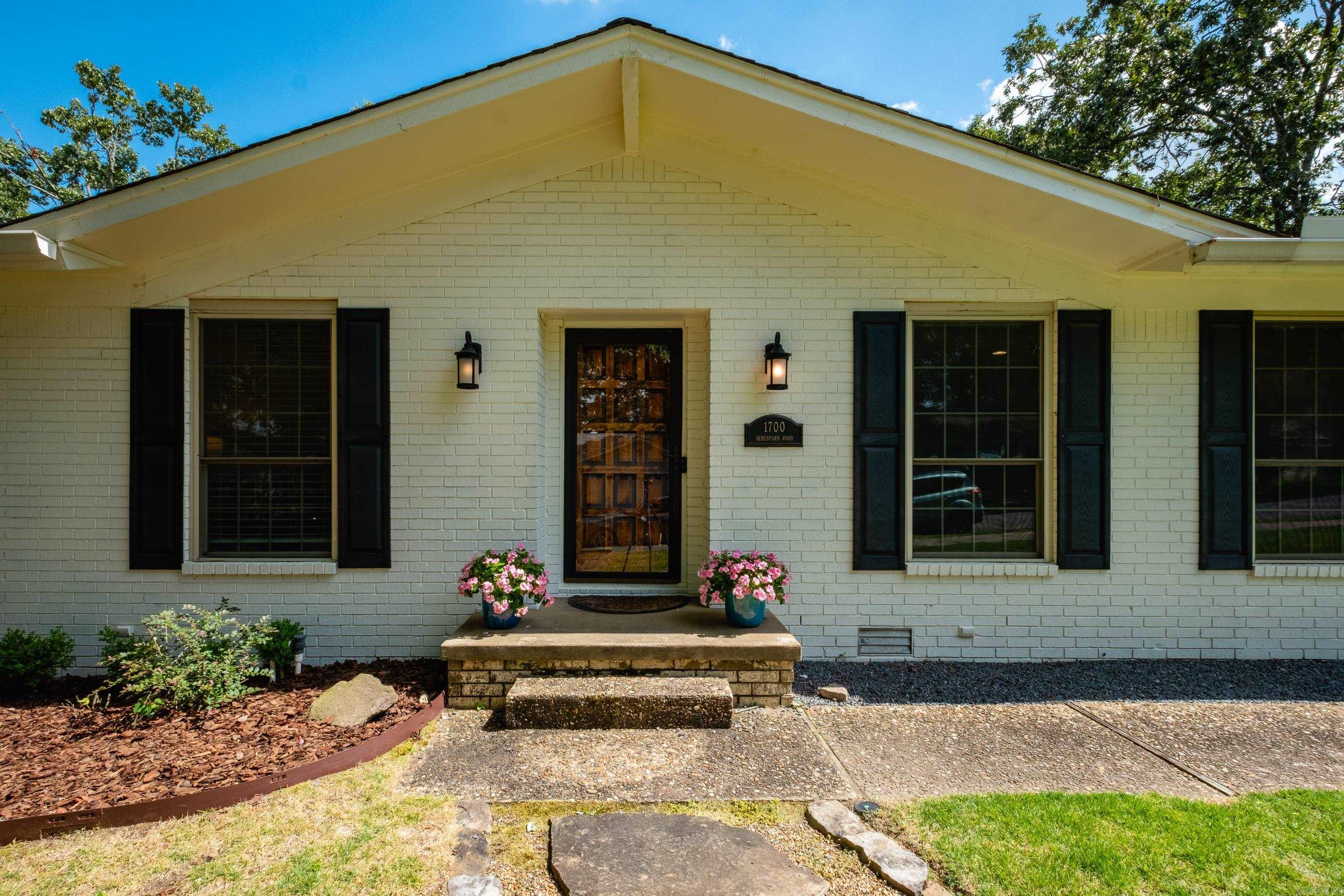 1700 Beresford  North Little Rock, AR