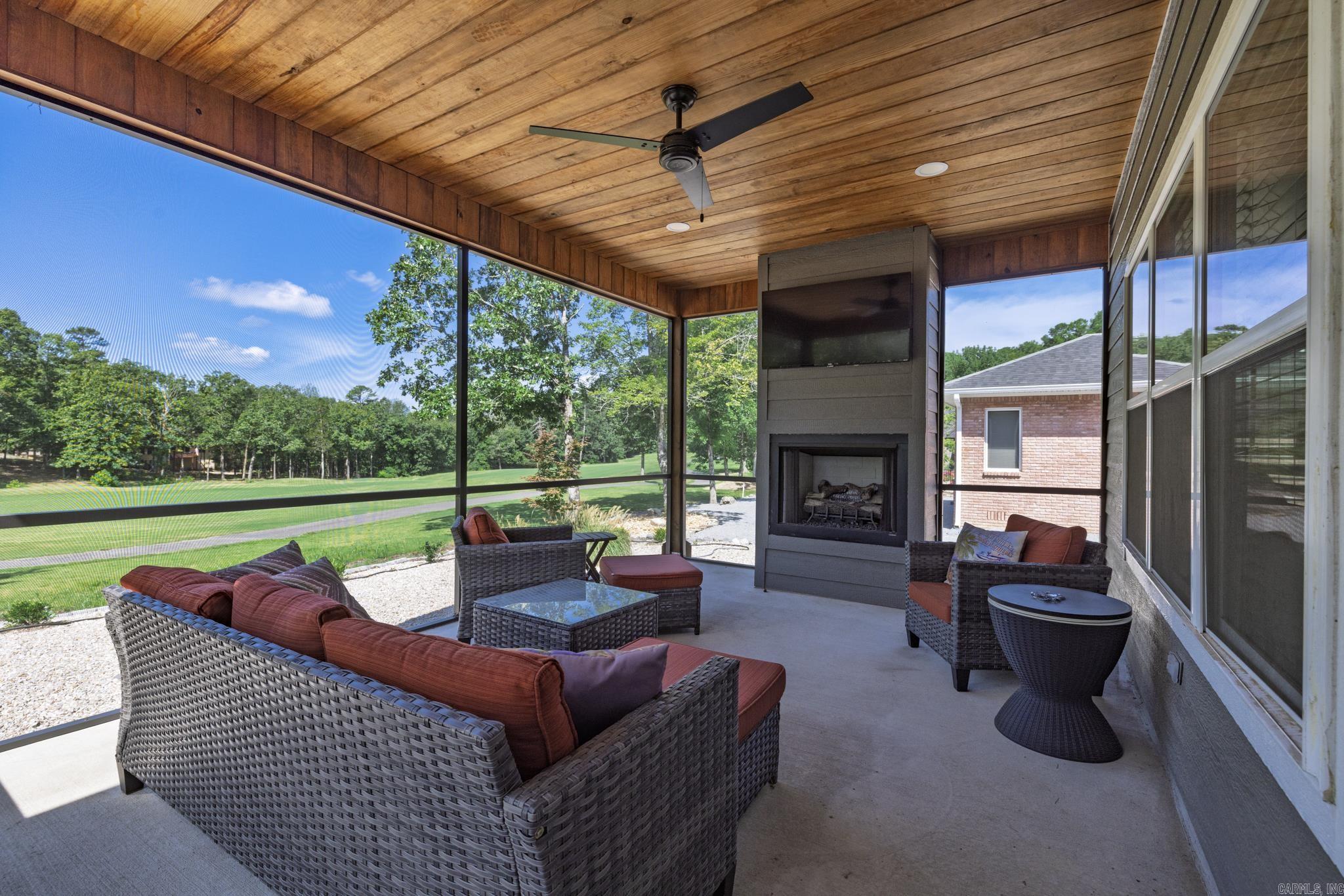 171 Cifuentes  Hot Springs Village, AR