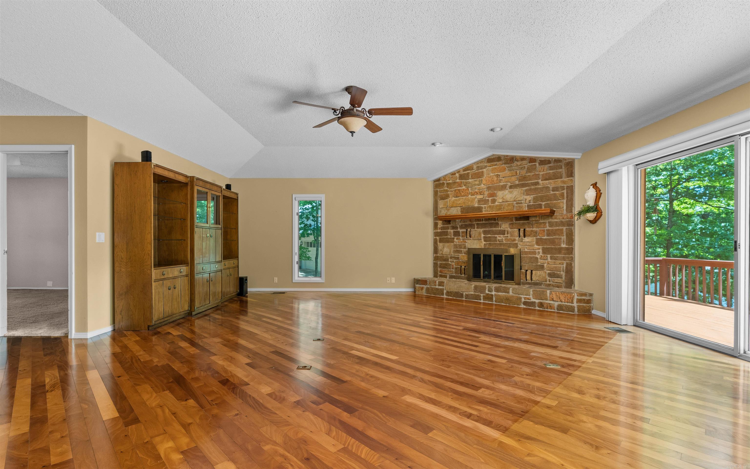 25 Costa Del Lago  Hot Springs Village, AR
