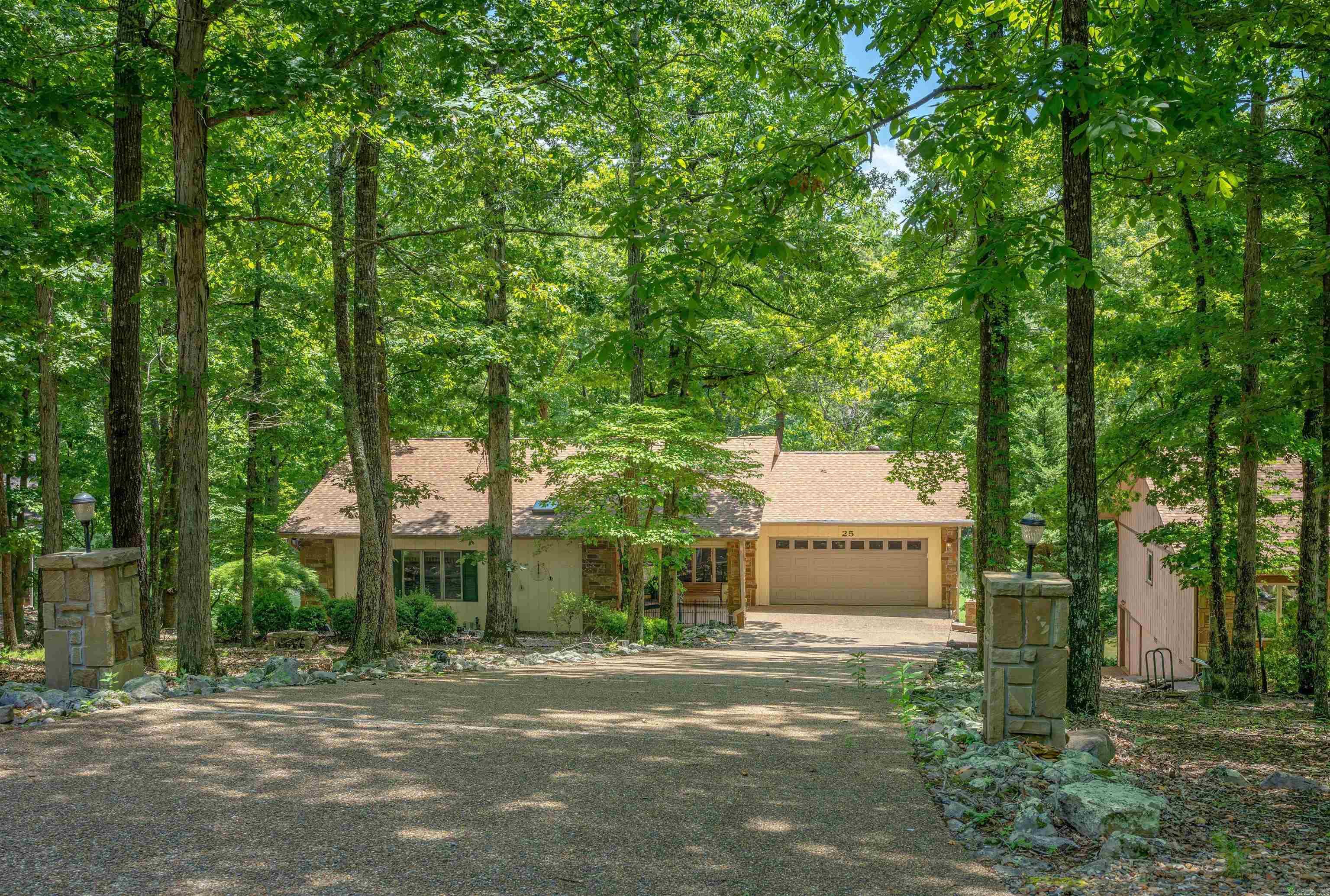 25 Costa Del Lago  Hot Springs Village, AR