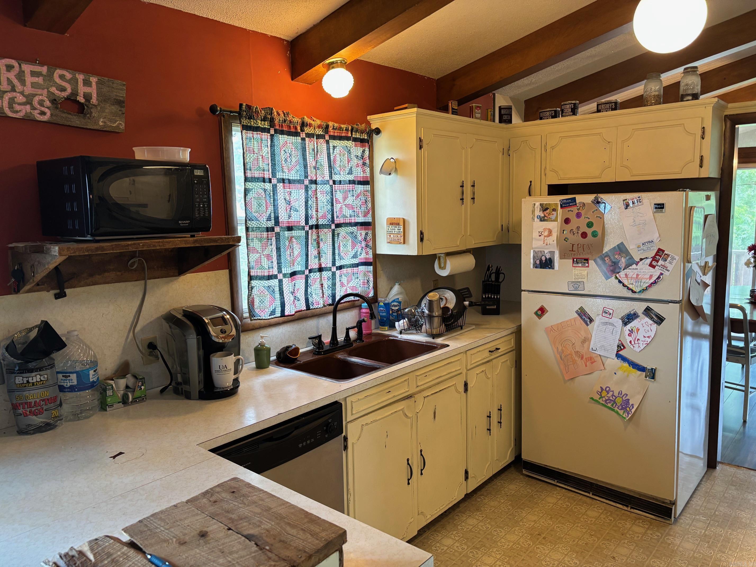1100 Marion County 4013 Harrison, AR 72601