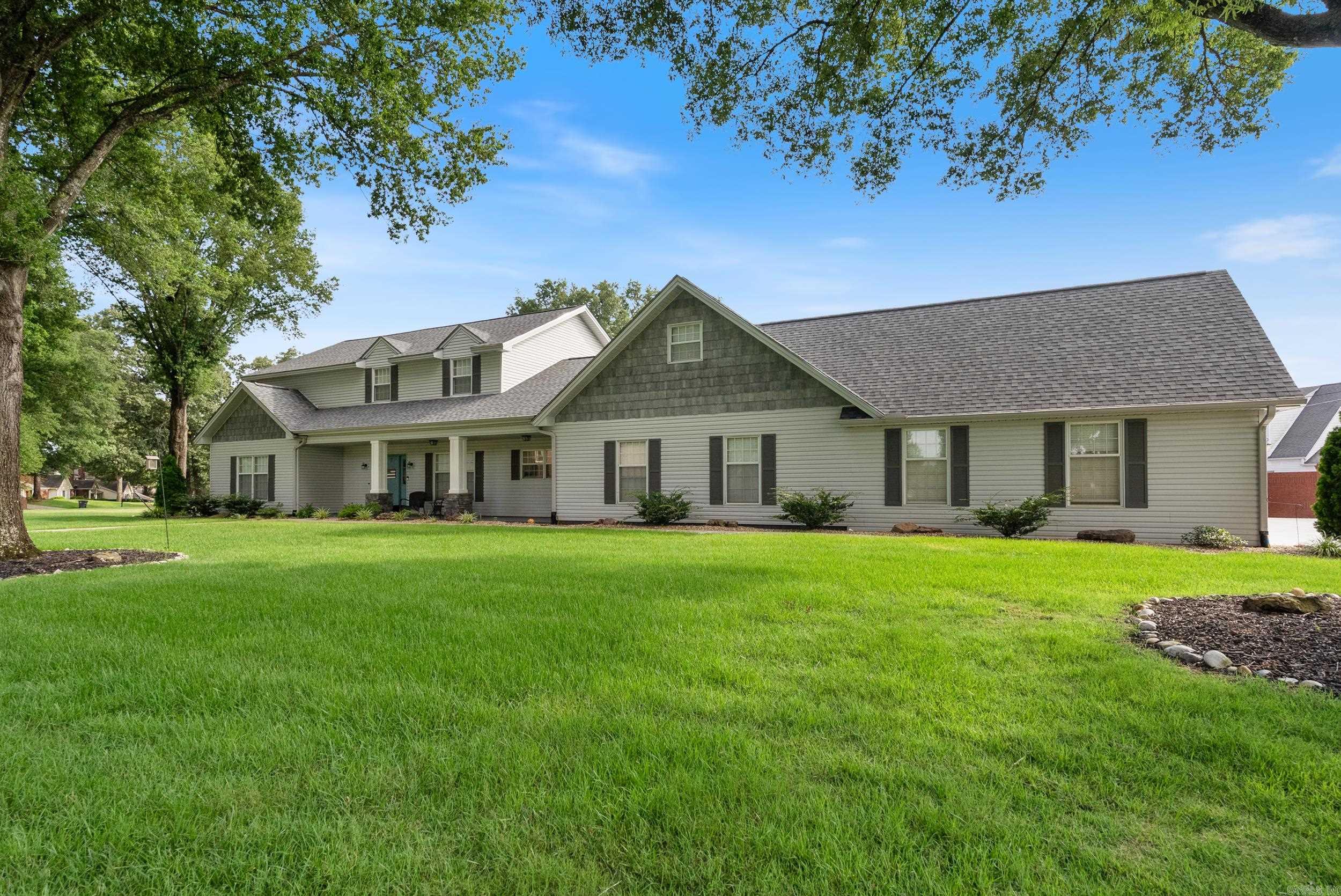 7 River Oaks  Searcy, AR