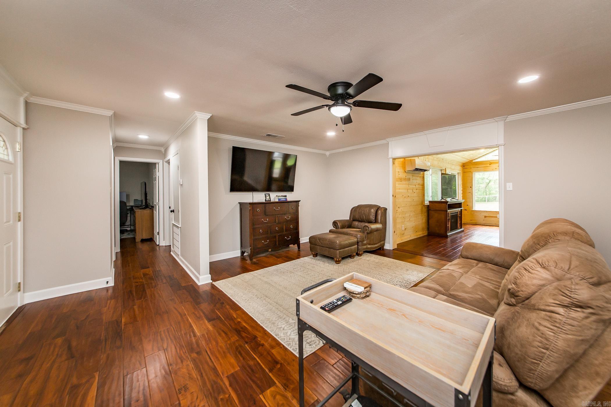 103 shafer  Austin, AR