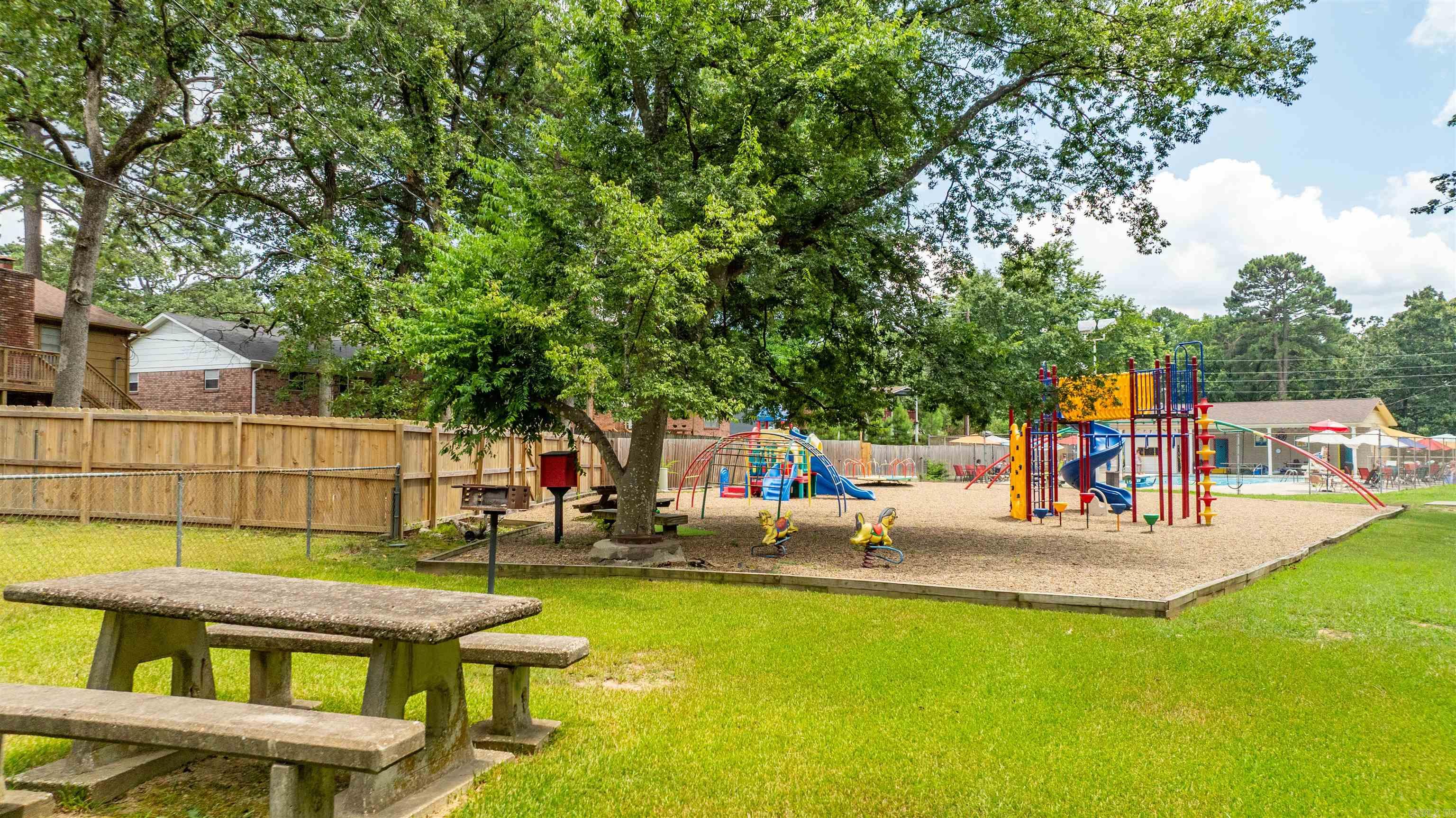 2916 Echo Valley  Little Rock, AR