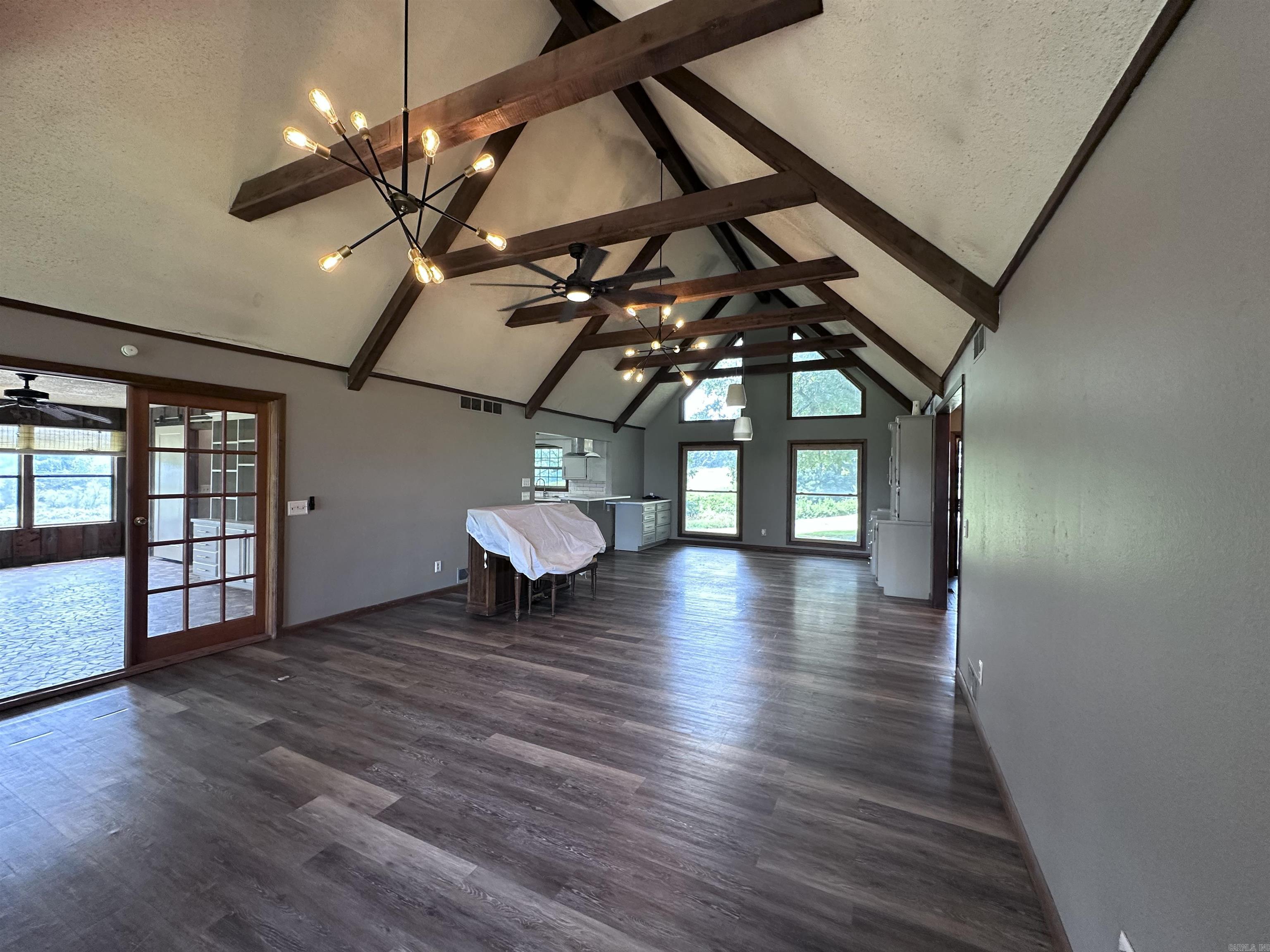 1528 CR 453  Pollard, AR
