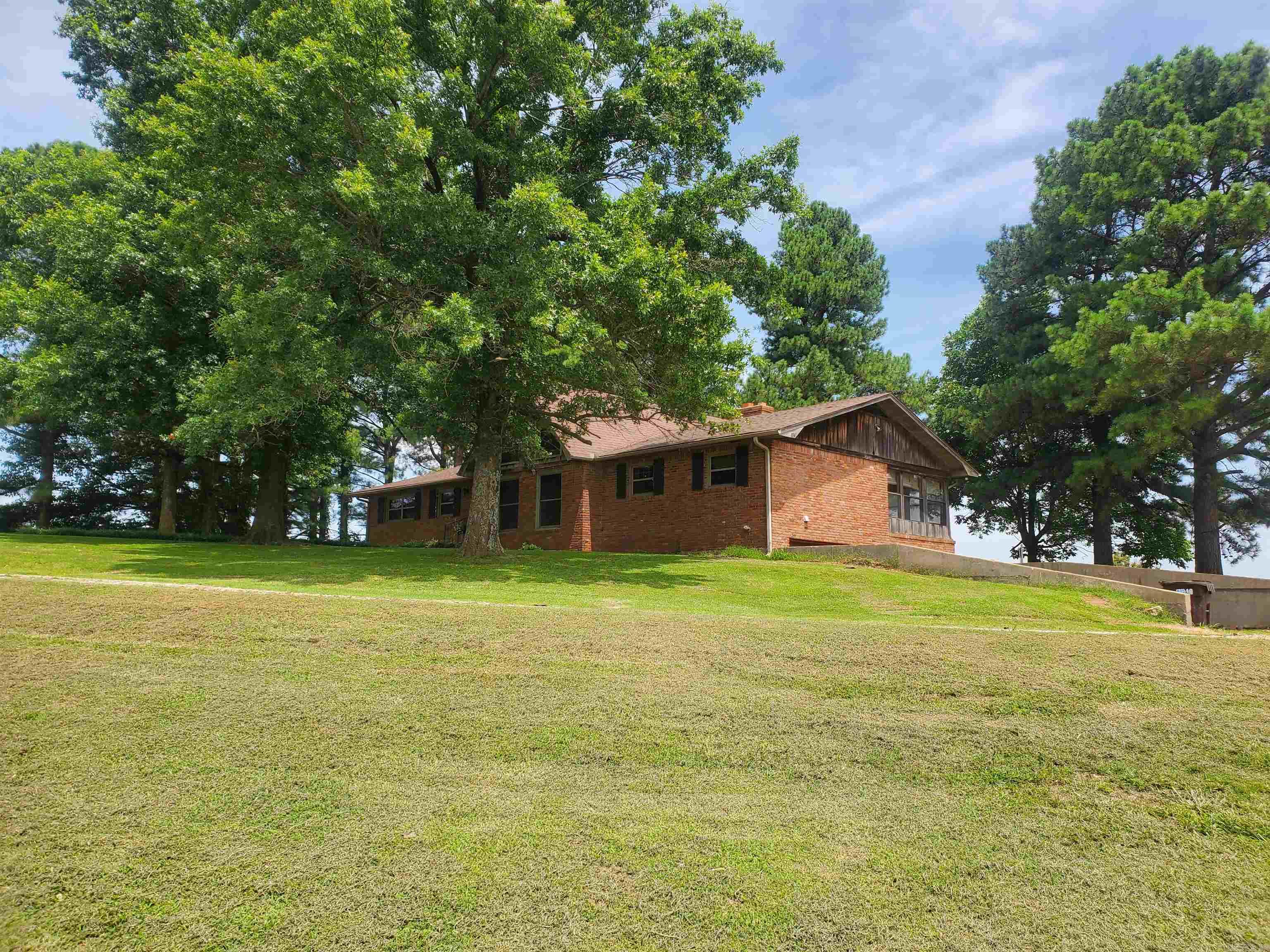 1528 CR 453  Pollard, AR