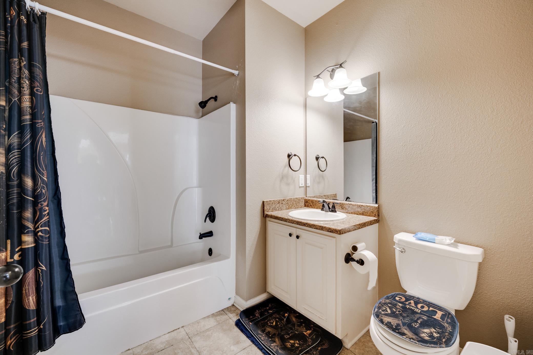 3105 W 13th  Little Rock, AR