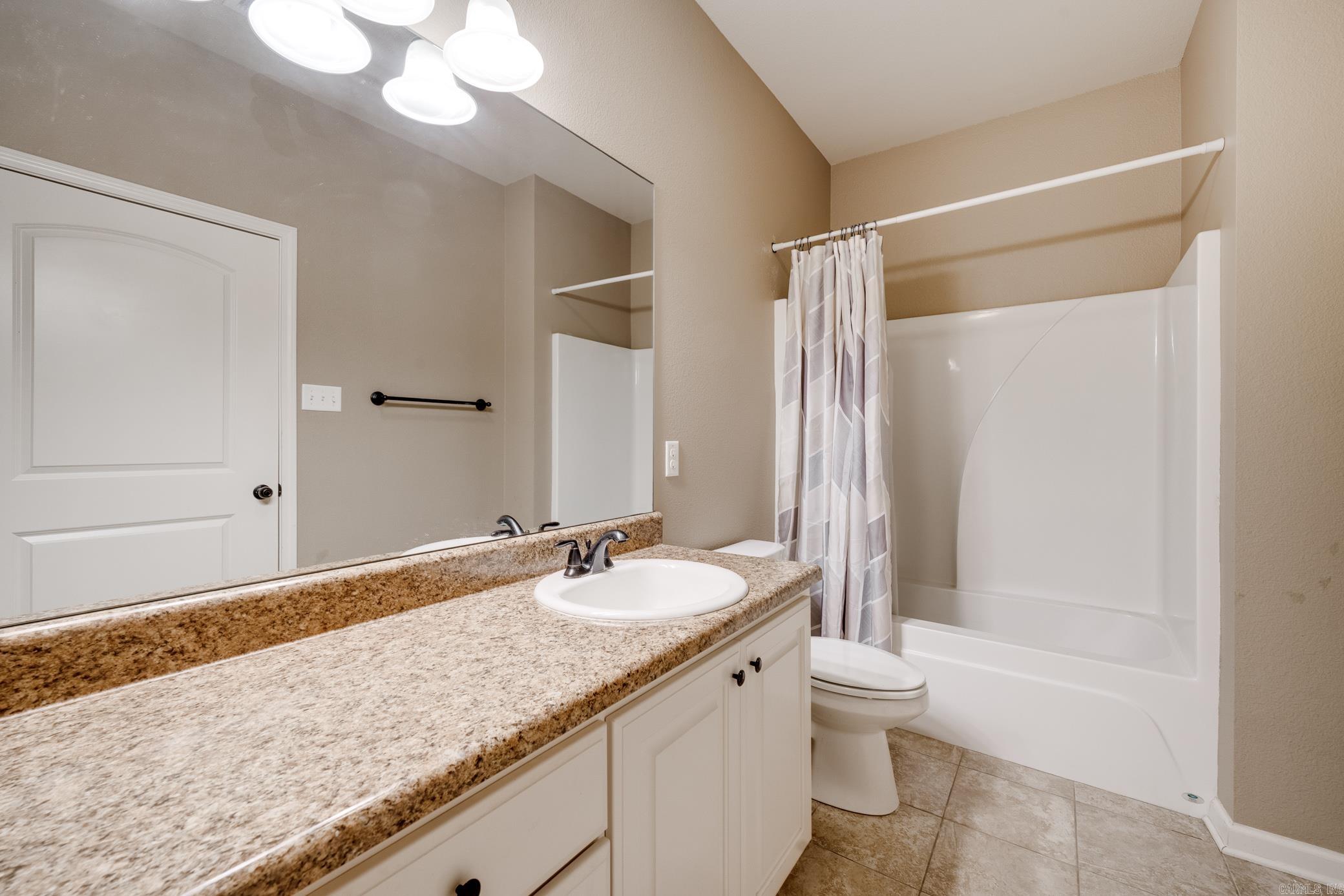 3105 W 13th  Little Rock, AR