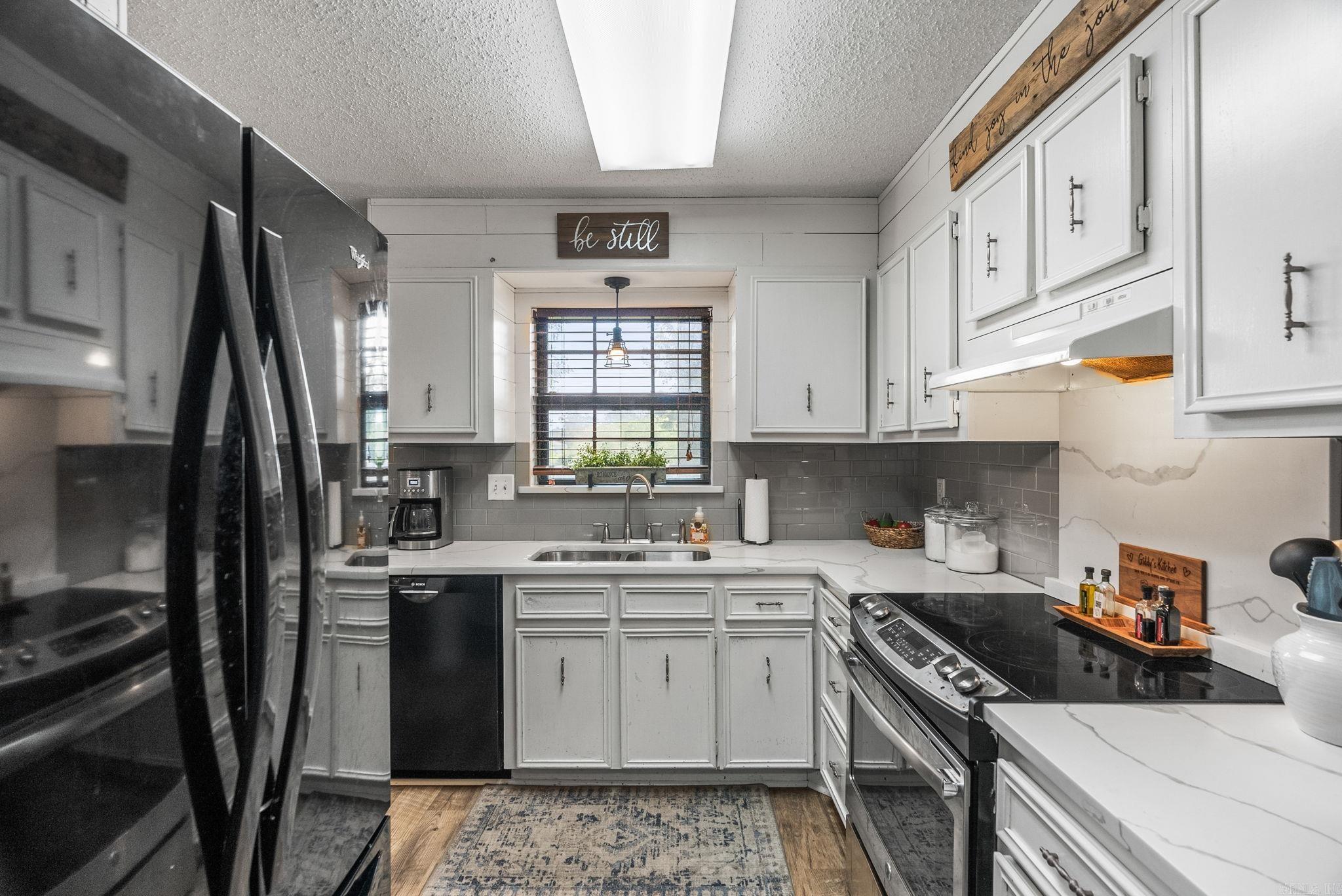 2613 Ozark  North Little Rock, AR