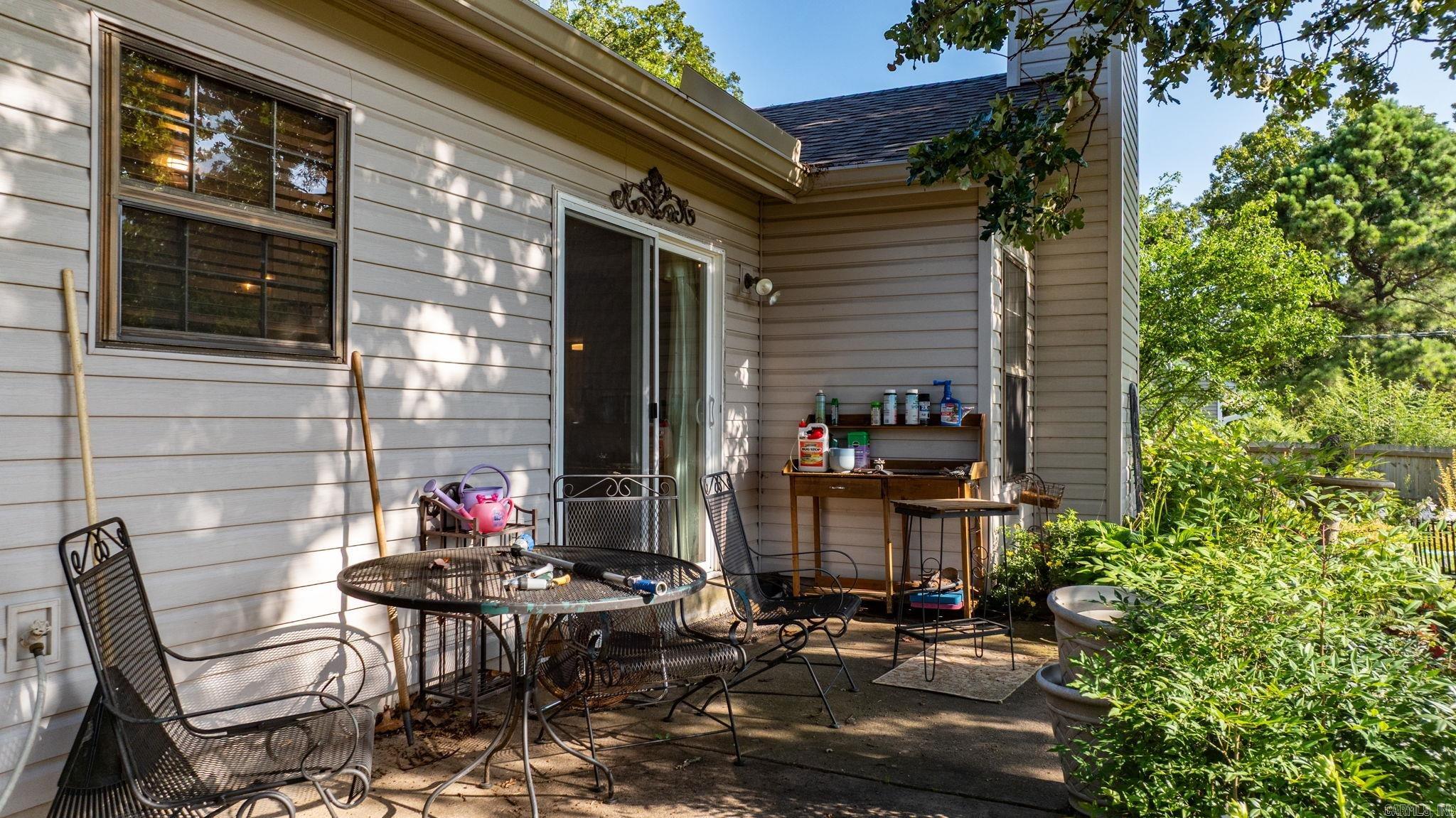 2613 Ozark  North Little Rock, AR