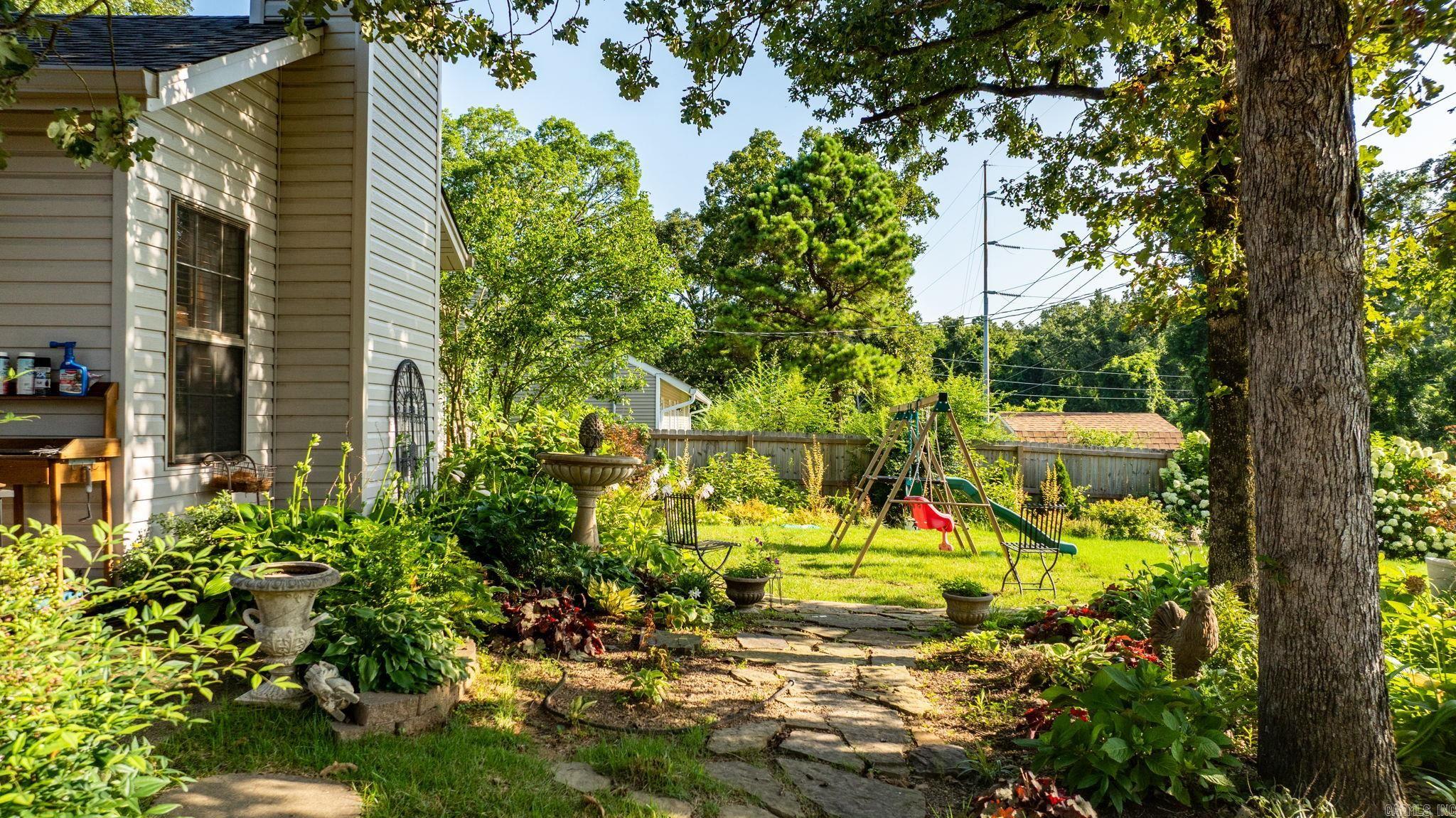 2613 Ozark  North Little Rock, AR