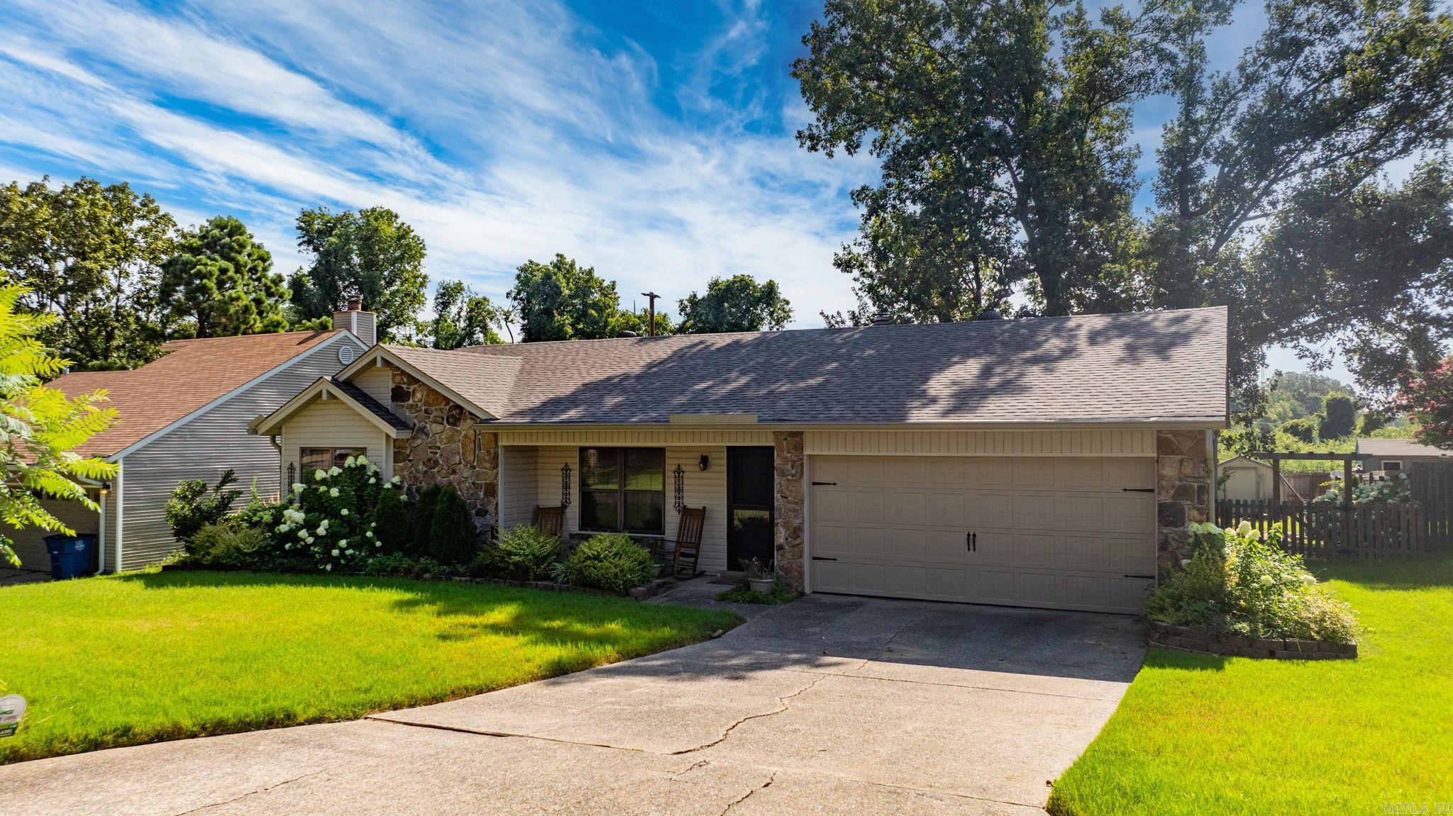 2613 Ozark  North Little Rock, AR