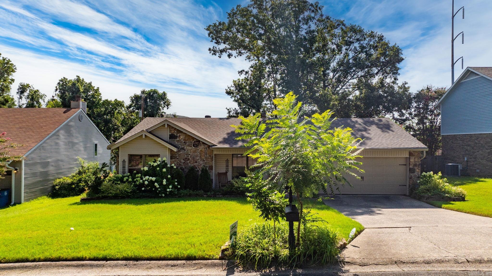 2613 Ozark  North Little Rock, AR