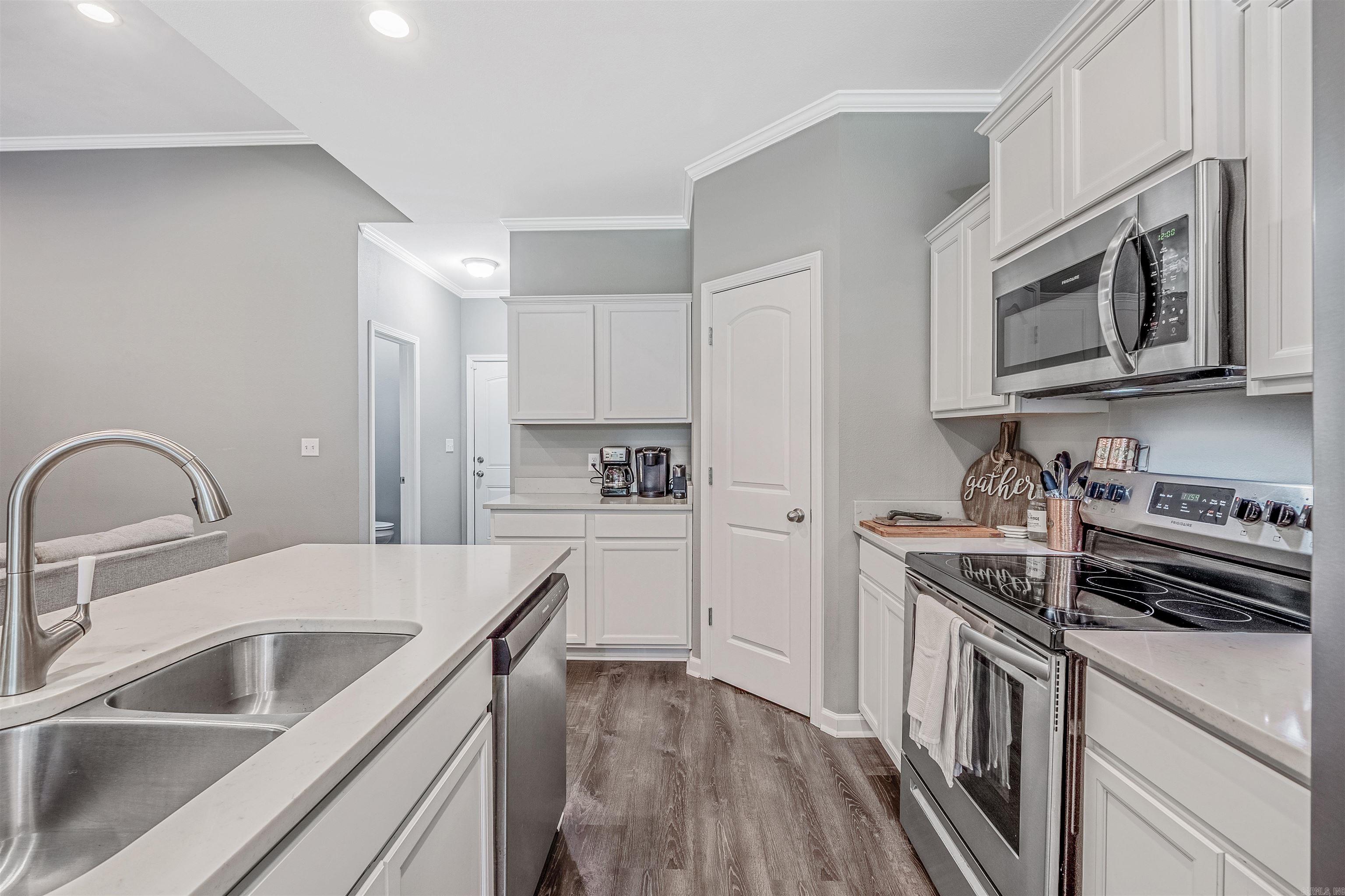216 Diamondhead  Hot Springs, AR