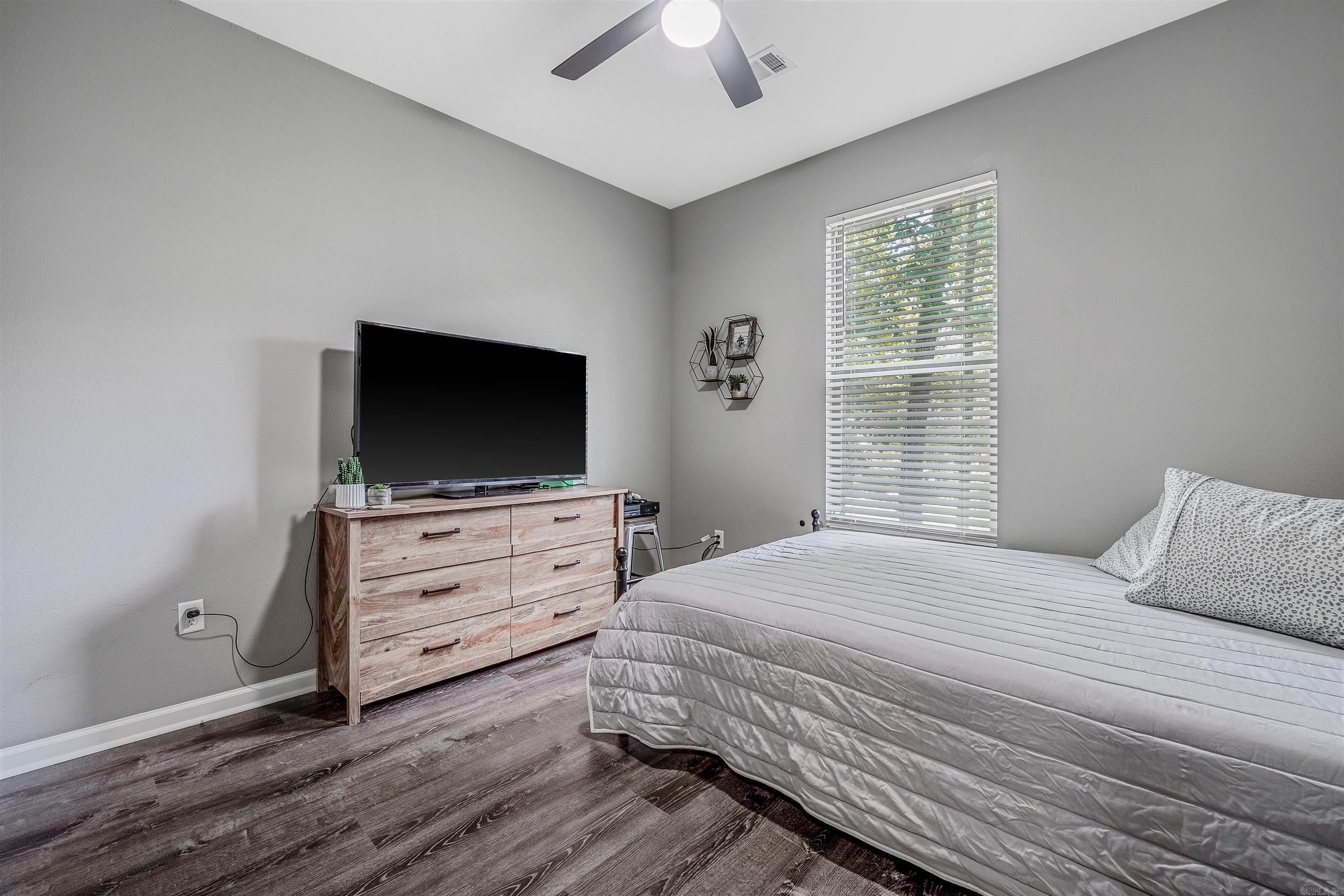 216 Diamondhead  Hot Springs, AR