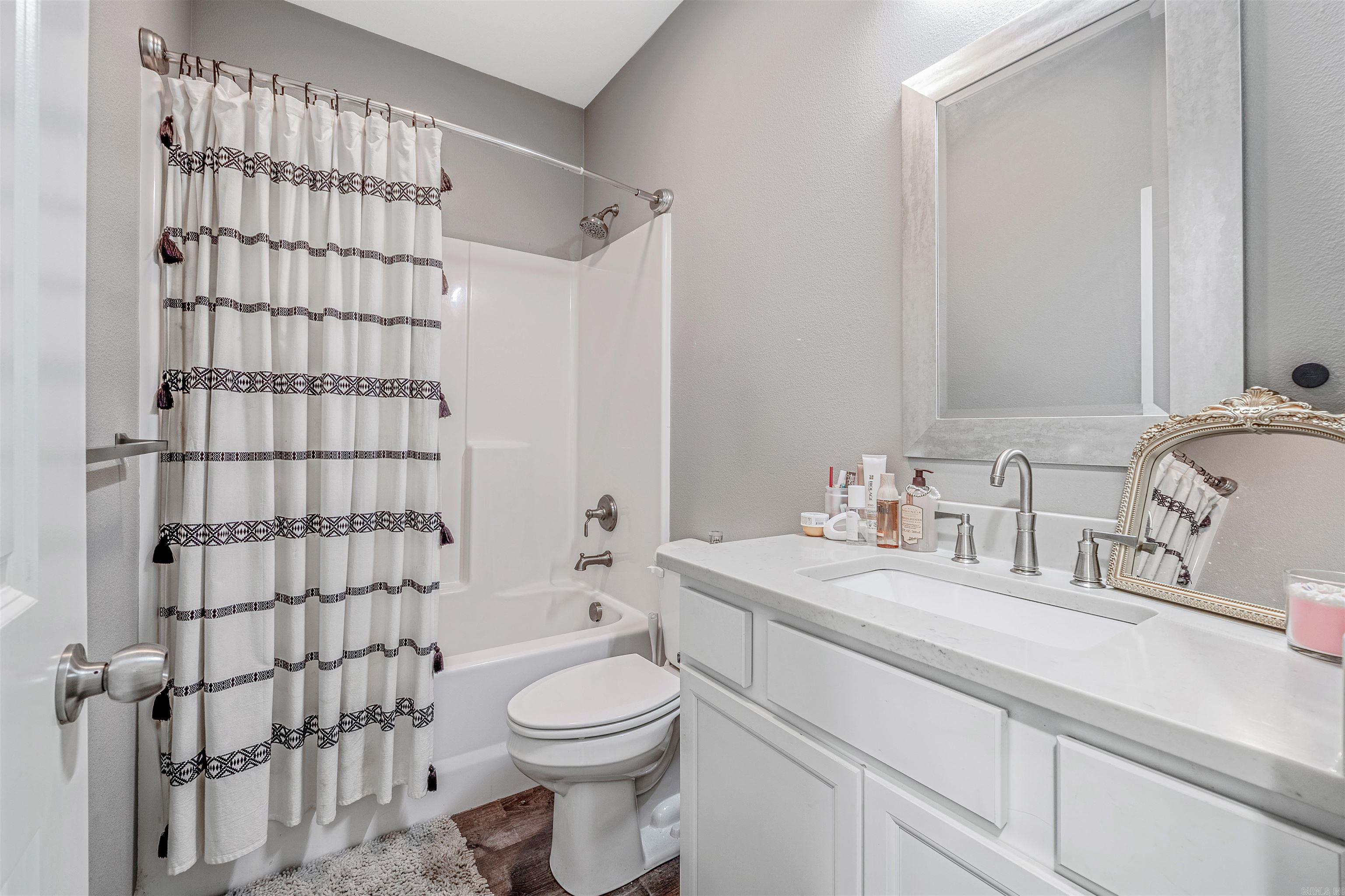216 Diamondhead  Hot Springs, AR