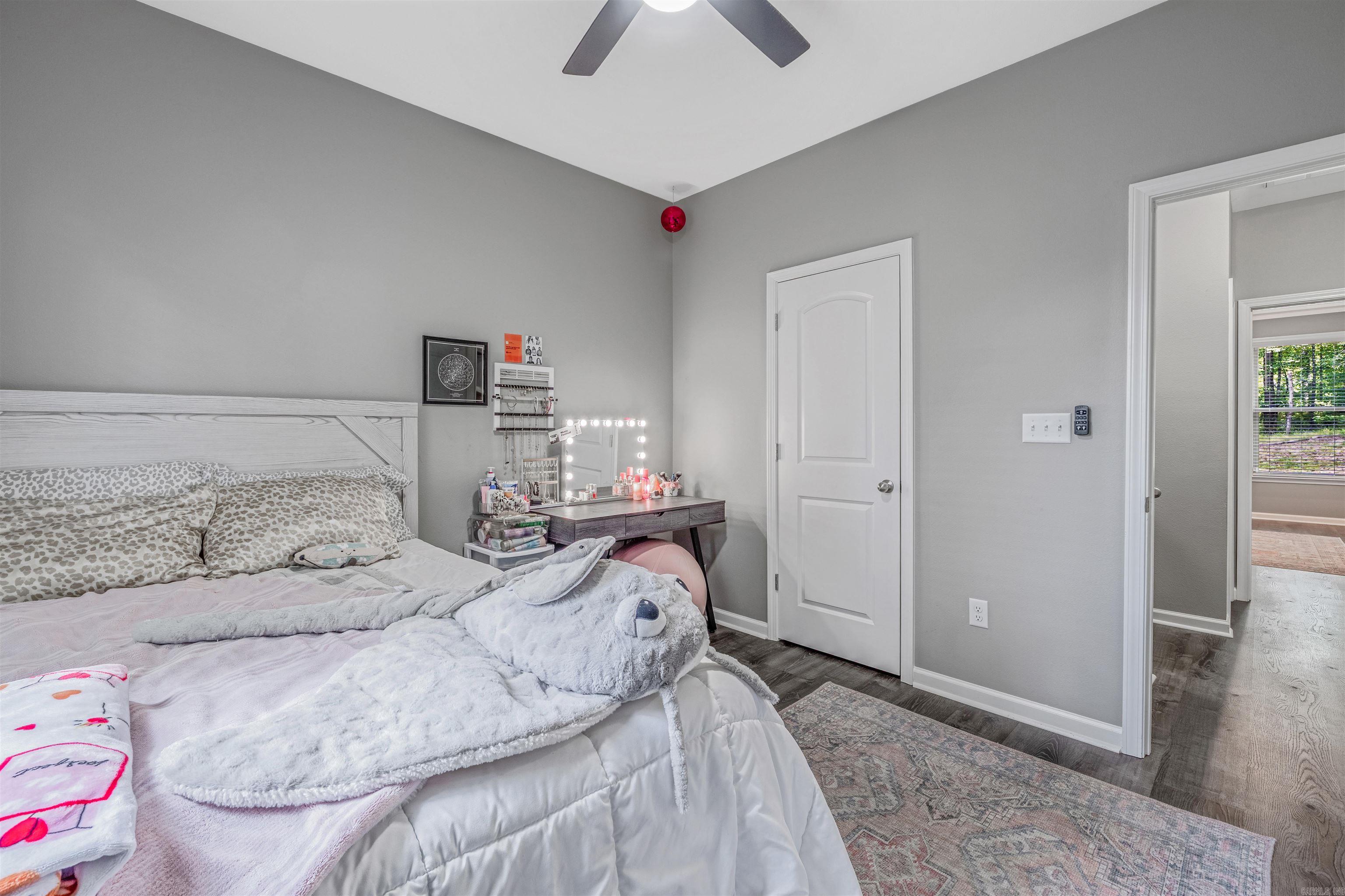 216 Diamondhead  Hot Springs, AR