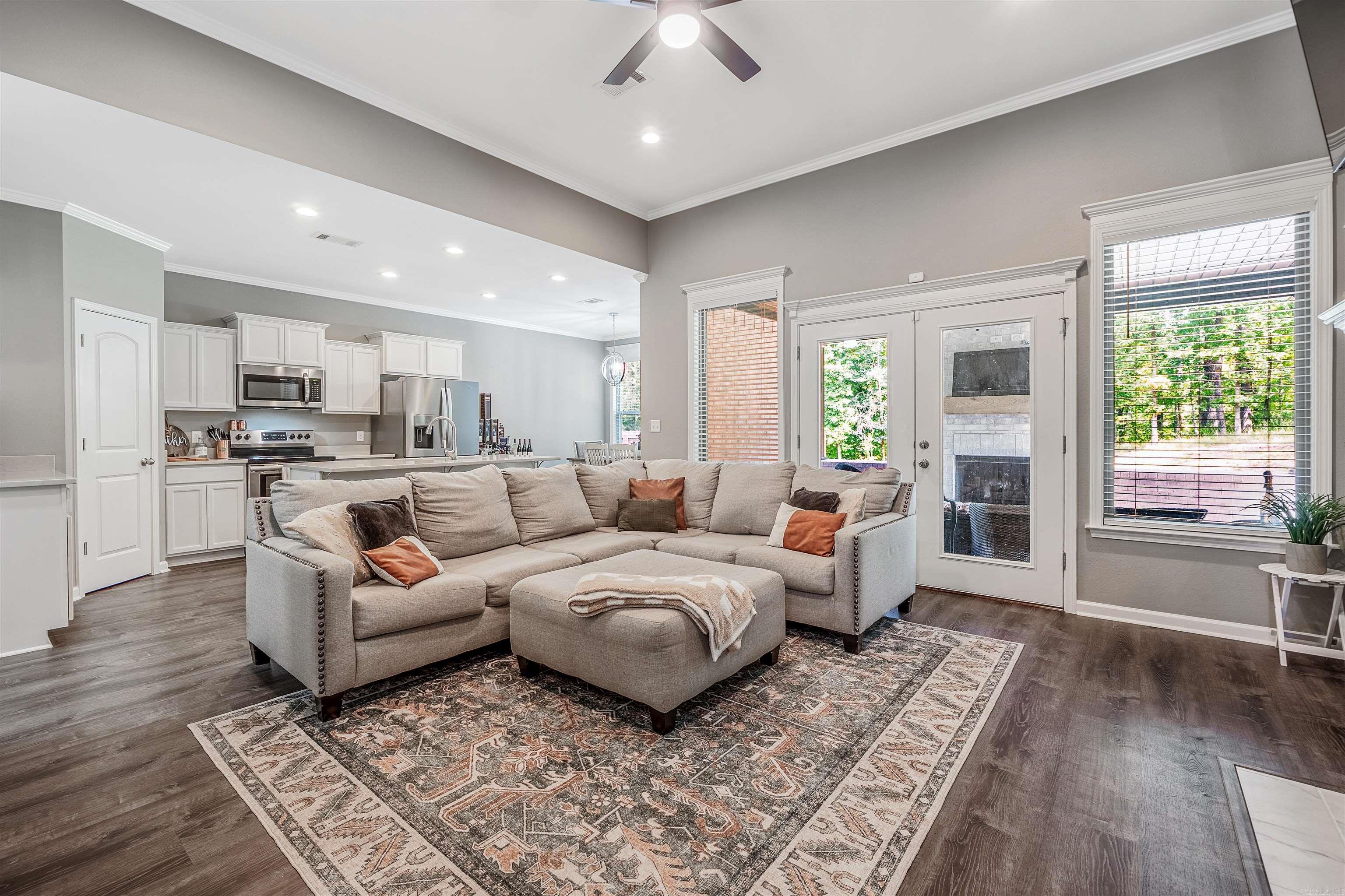 216 Diamondhead  Hot Springs, AR