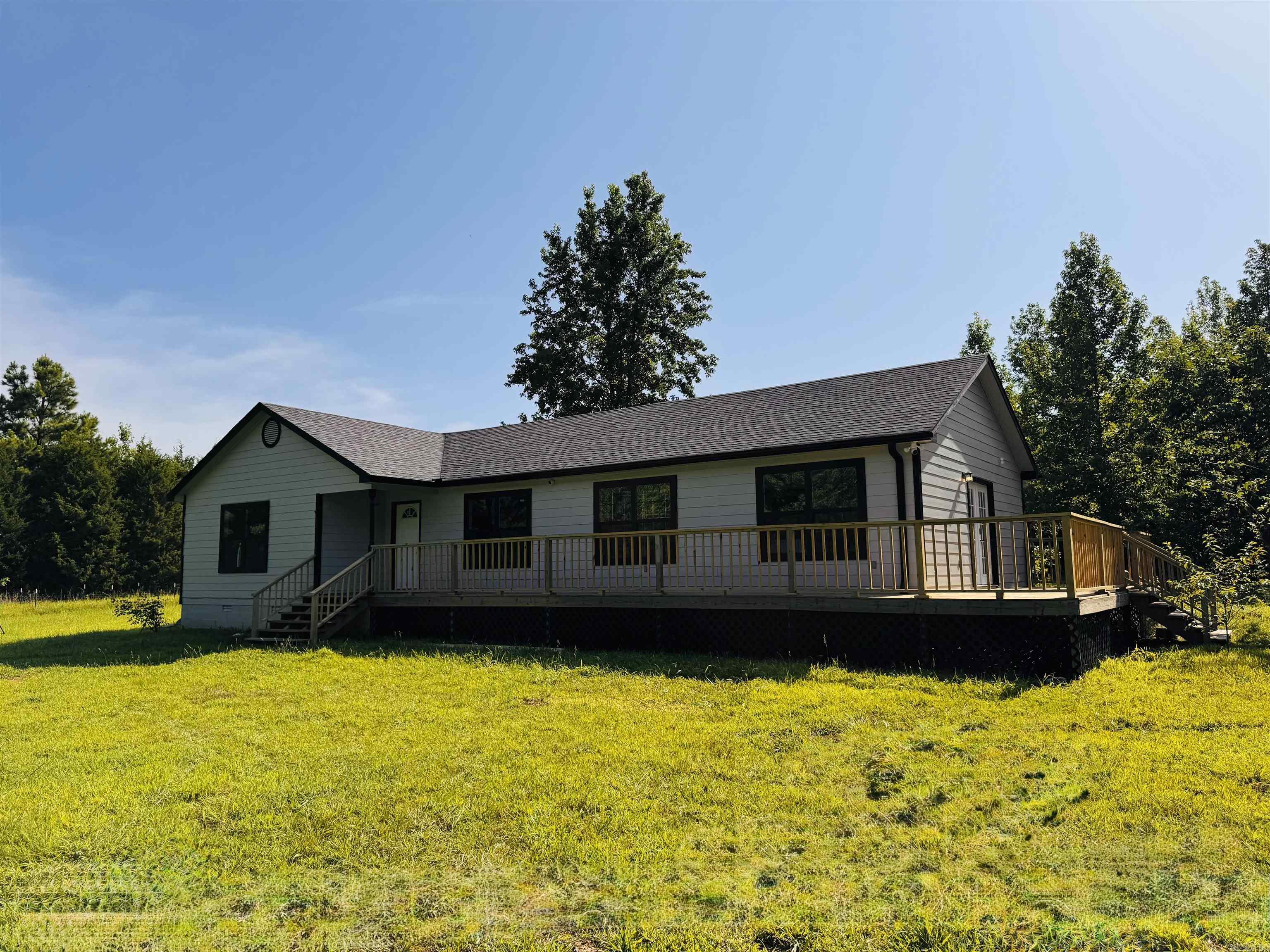 571 Daffodil Roads Romance, AR 72136