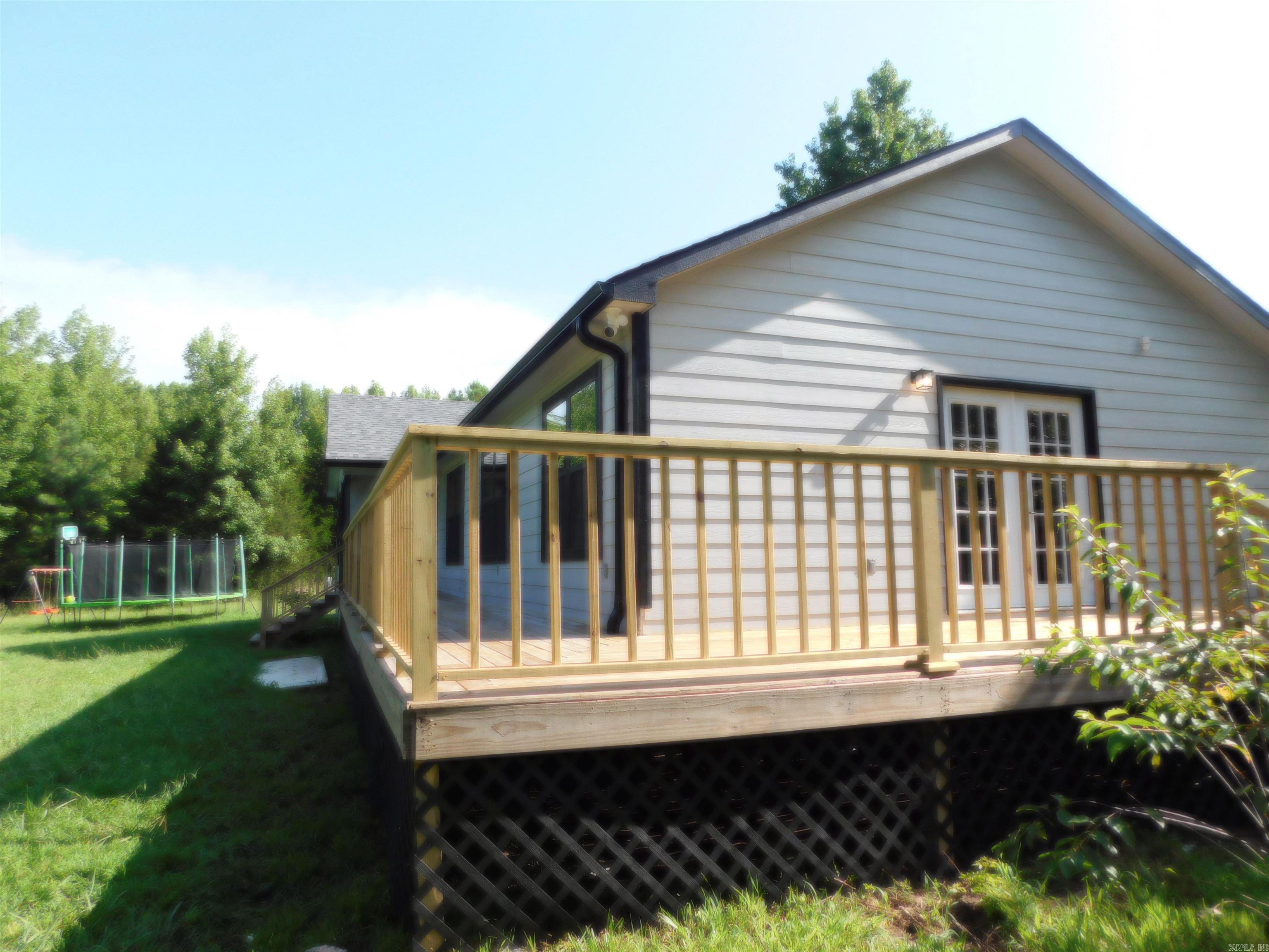 571 Daffodil  Romance, AR