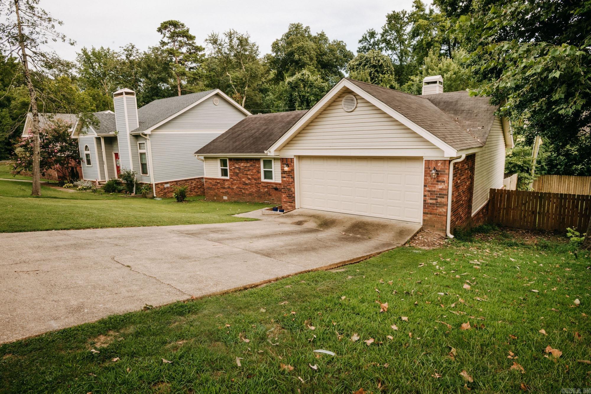 21 Summer Wood  Benton, AR