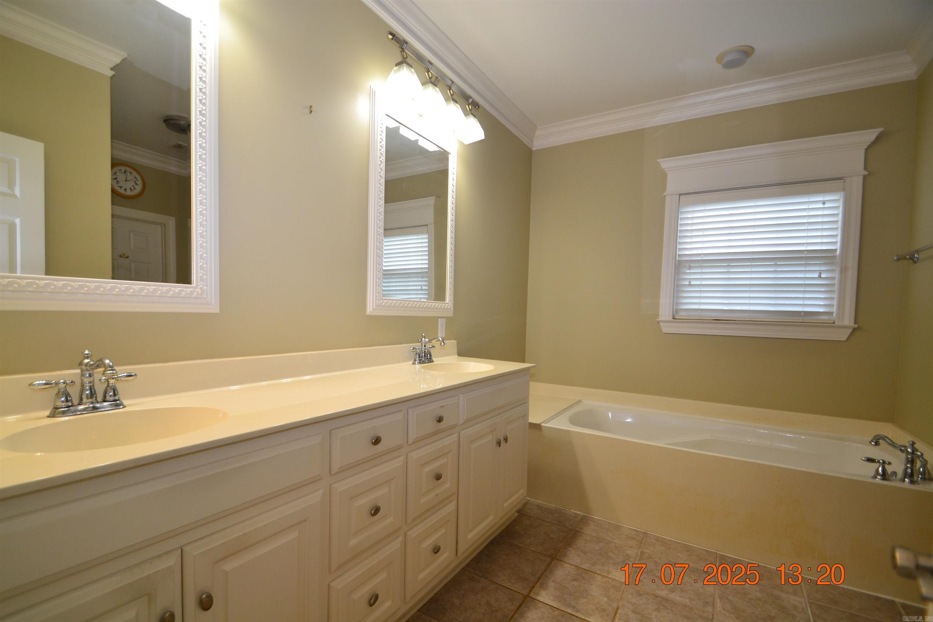 4 Blackthorn  Little Rock, AR