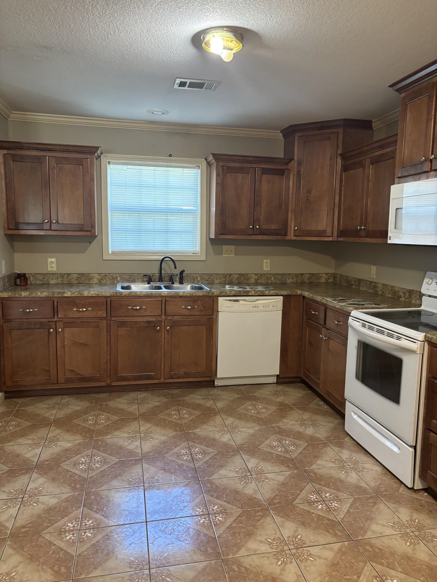 1614 Tanglewood  Jonesboro, AR