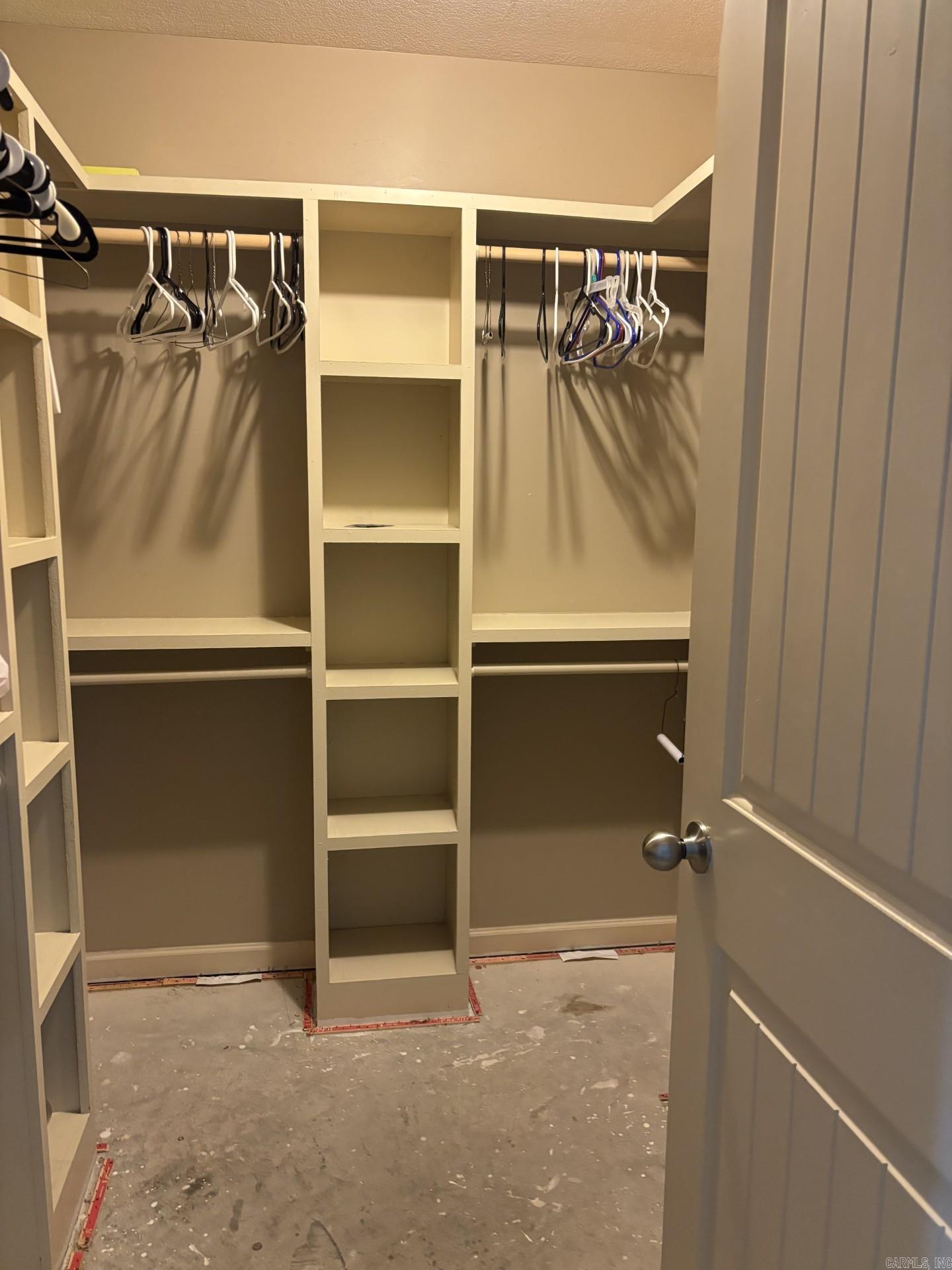 1614 Tanglewood Jonesboro, AR 72402