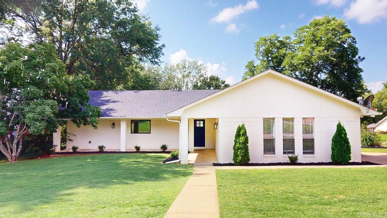 21 Stonehedge  Conway, AR