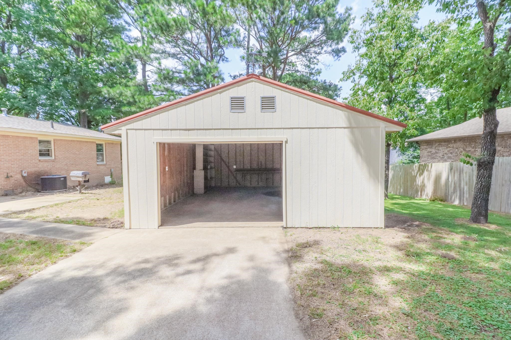 912 Oakdale  Jonesboro, AR