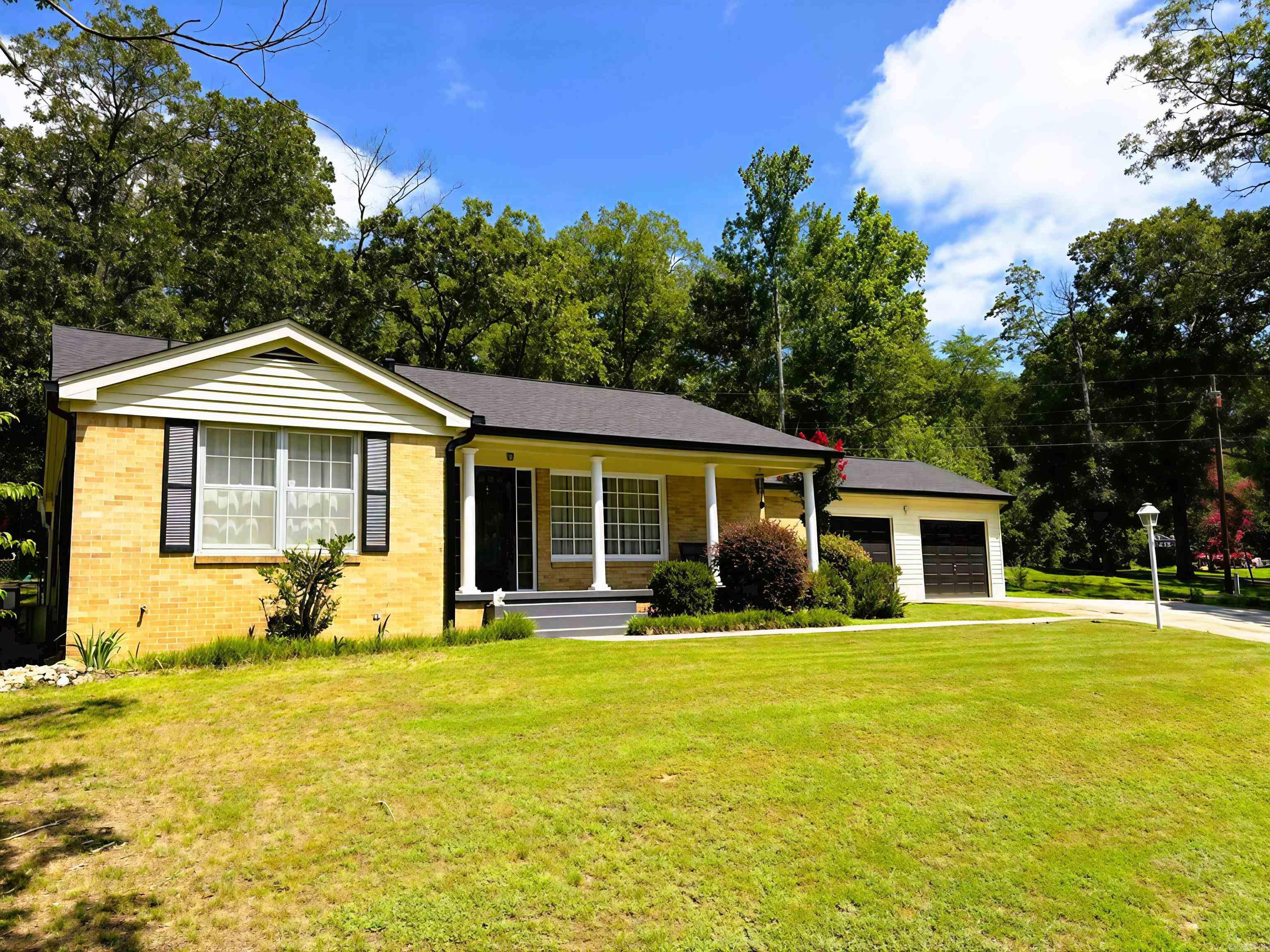 215 Lamott  Hot Springs, AR