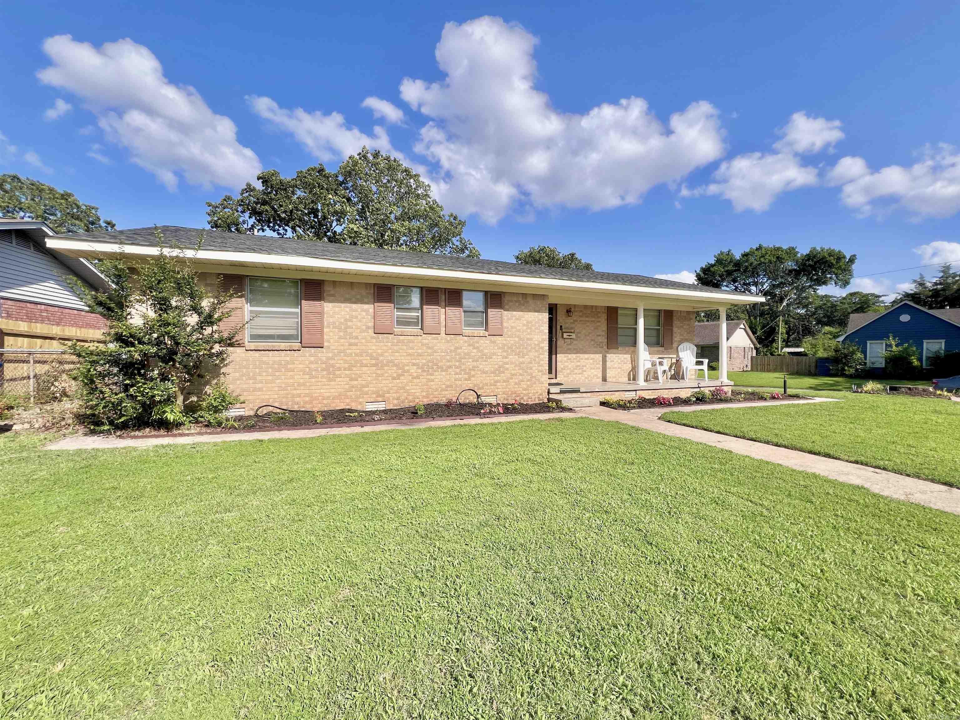 5600 N Locust Street  North Little Rock, AR