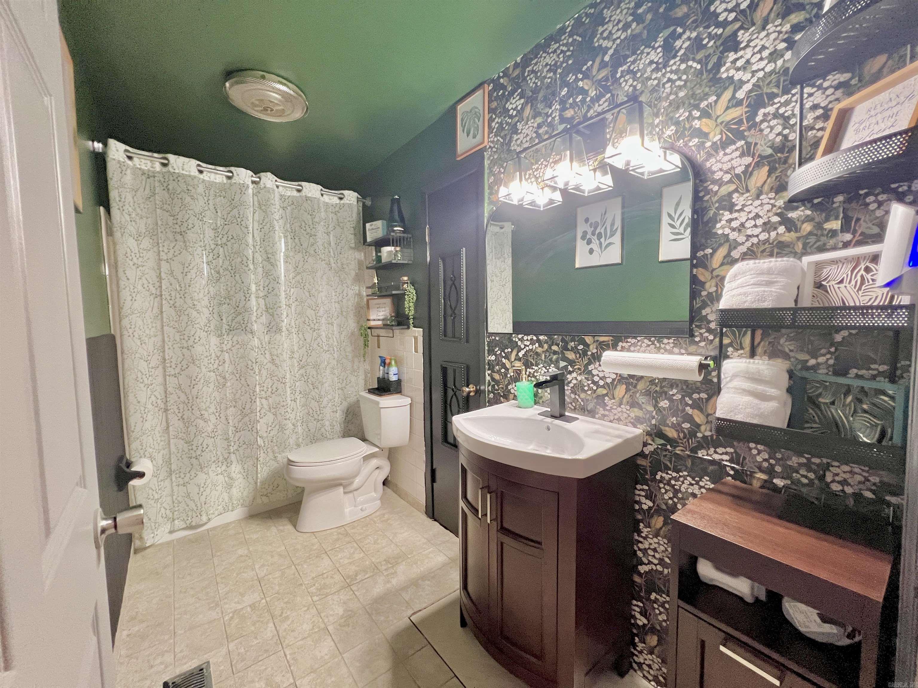 5600 N Locust Street  North Little Rock, AR