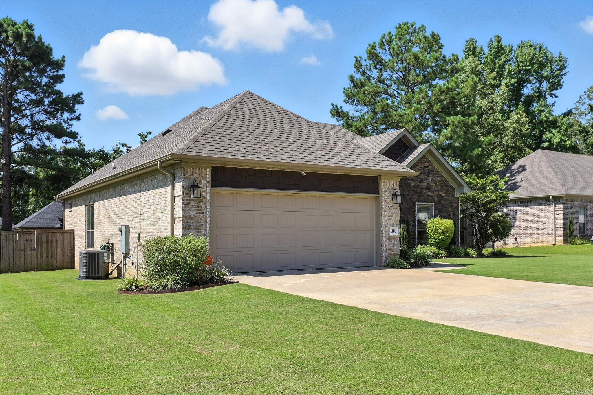 121 Hayden Dr  Beebe, AR