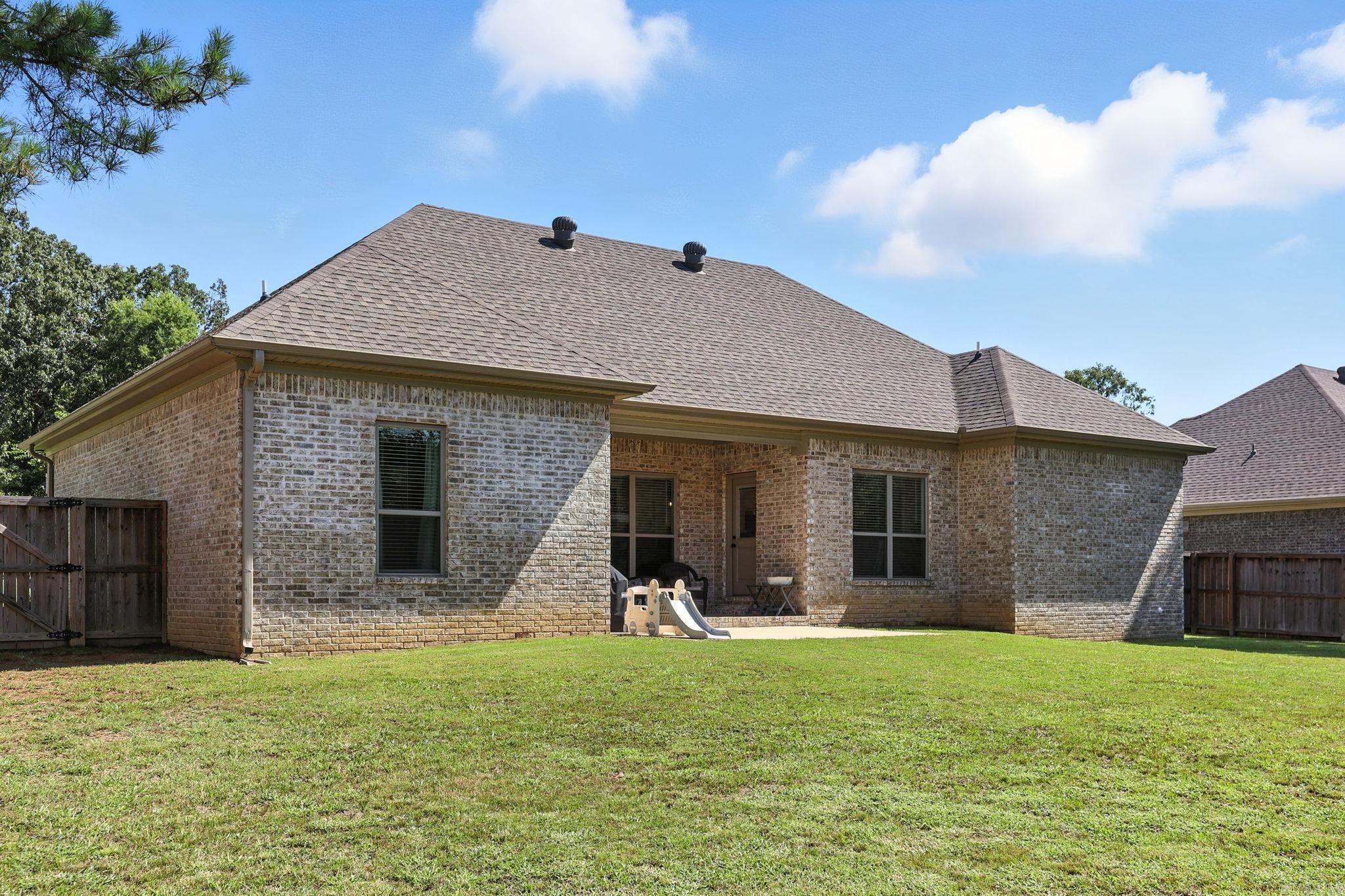 121 Hayden Dr  Beebe, AR