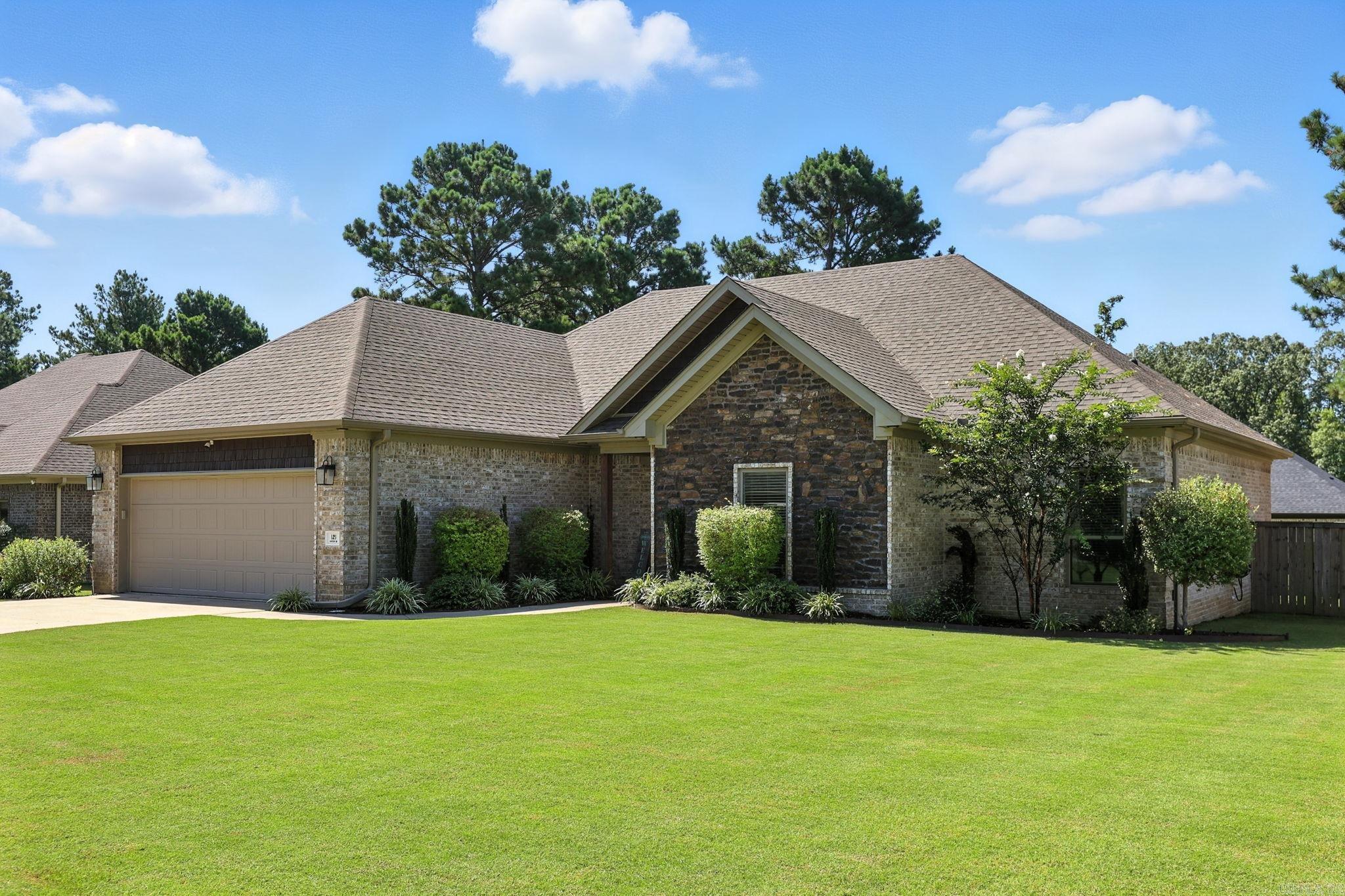 121 Hayden Dr  Beebe, AR