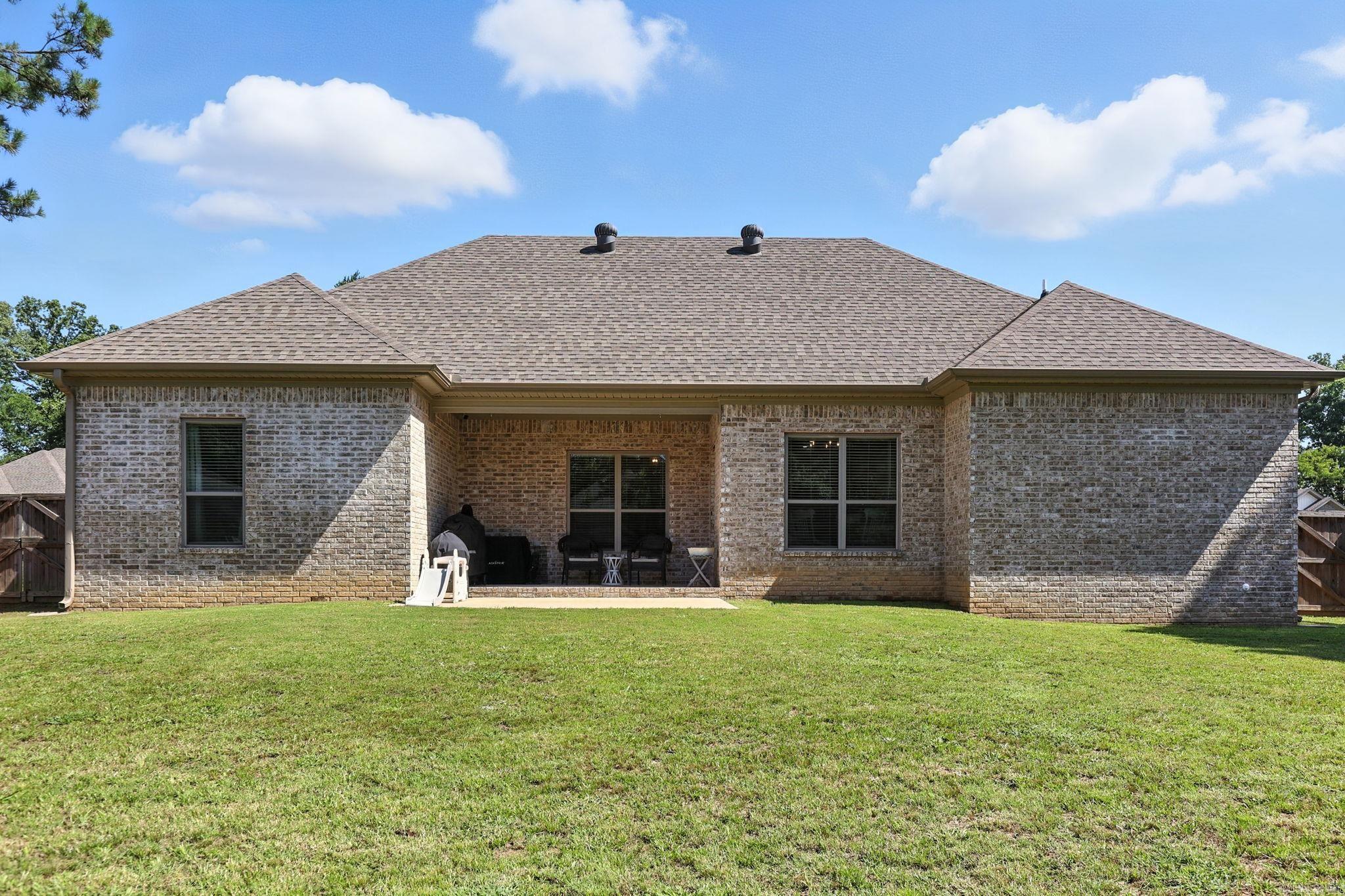 121 Hayden Dr  Beebe, AR