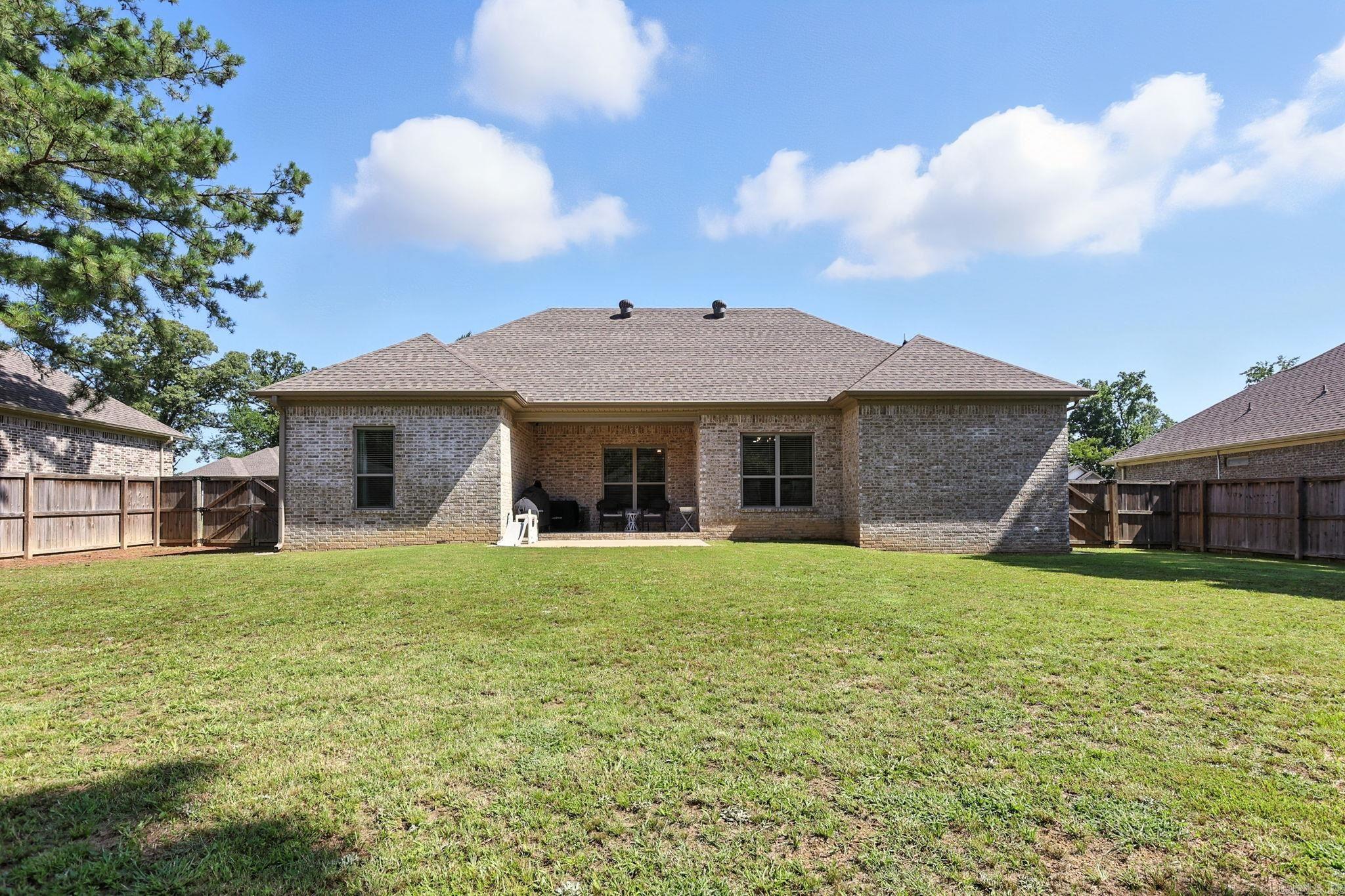 121 Hayden Dr  Beebe, AR