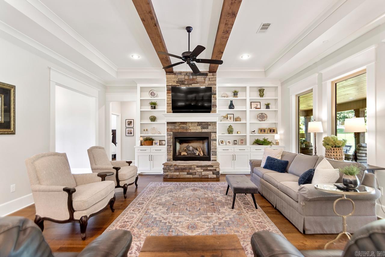 114 Summerview  Searcy, AR