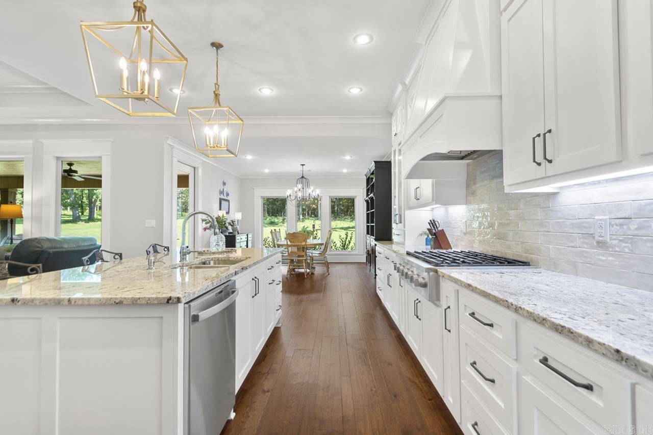 114 Summerview  Searcy, AR