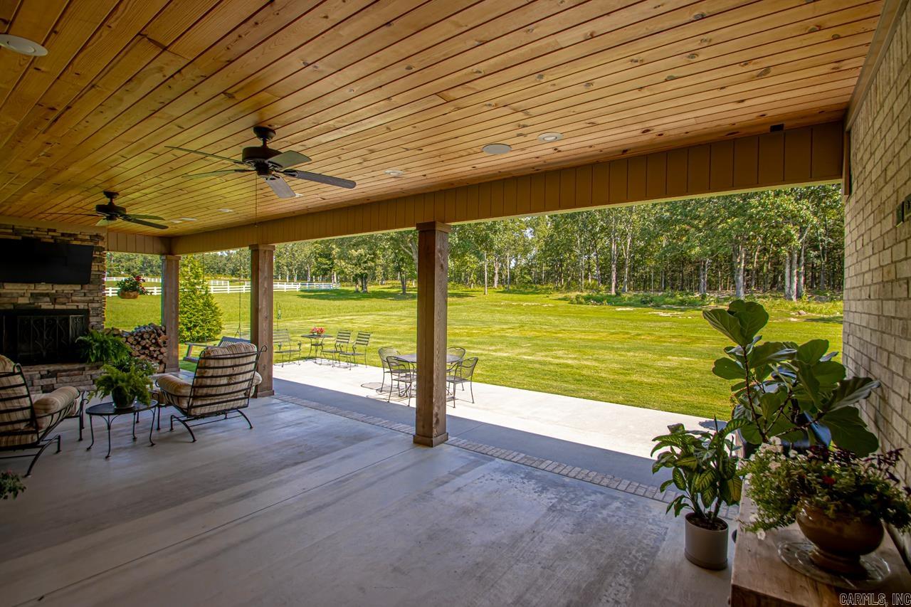 114 Summerview  Searcy, AR