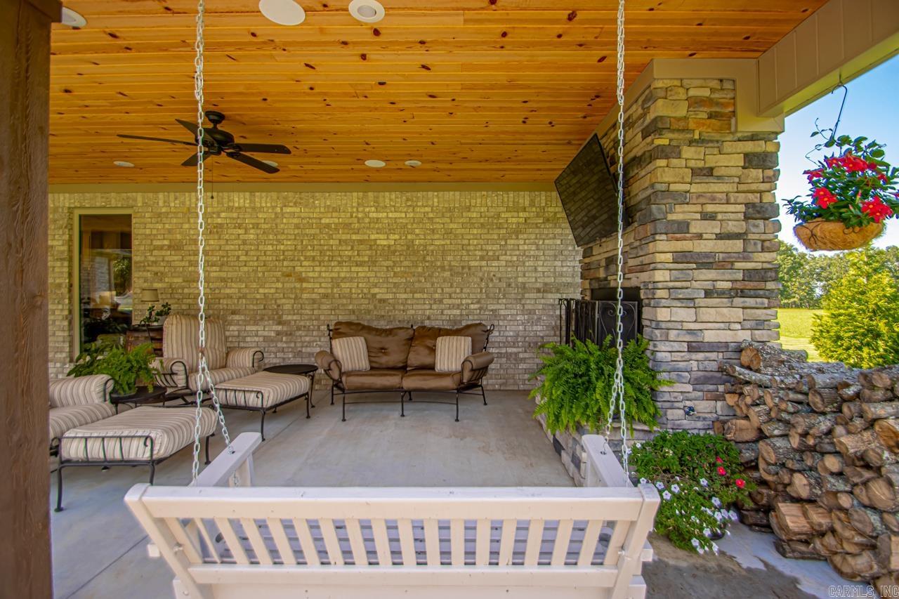 114 Summerview  Searcy, AR
