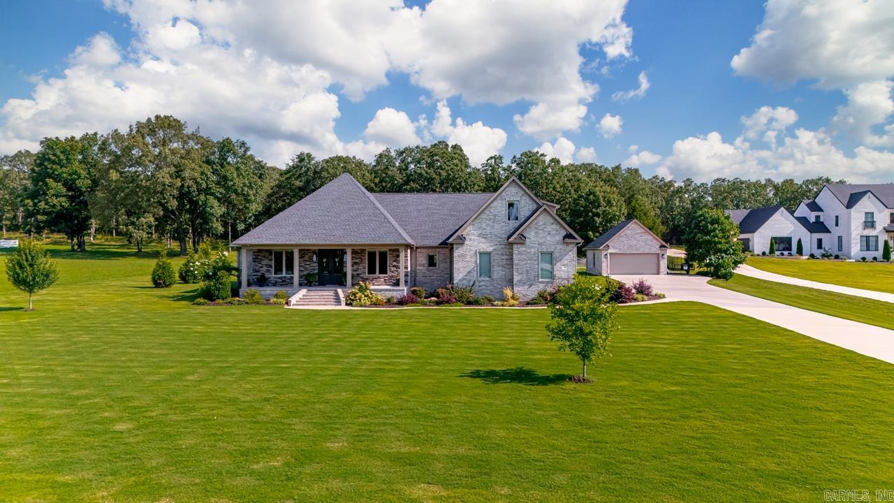 114 Summerview  Searcy, AR