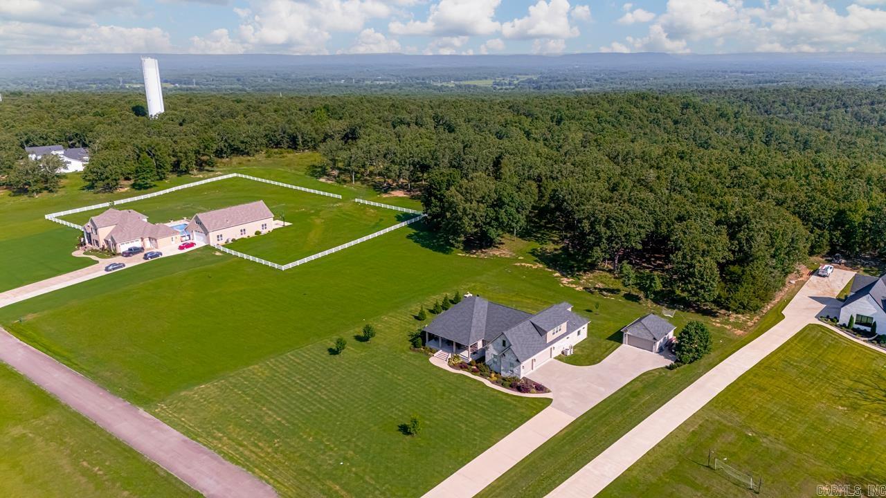114 Summerview  Searcy, AR