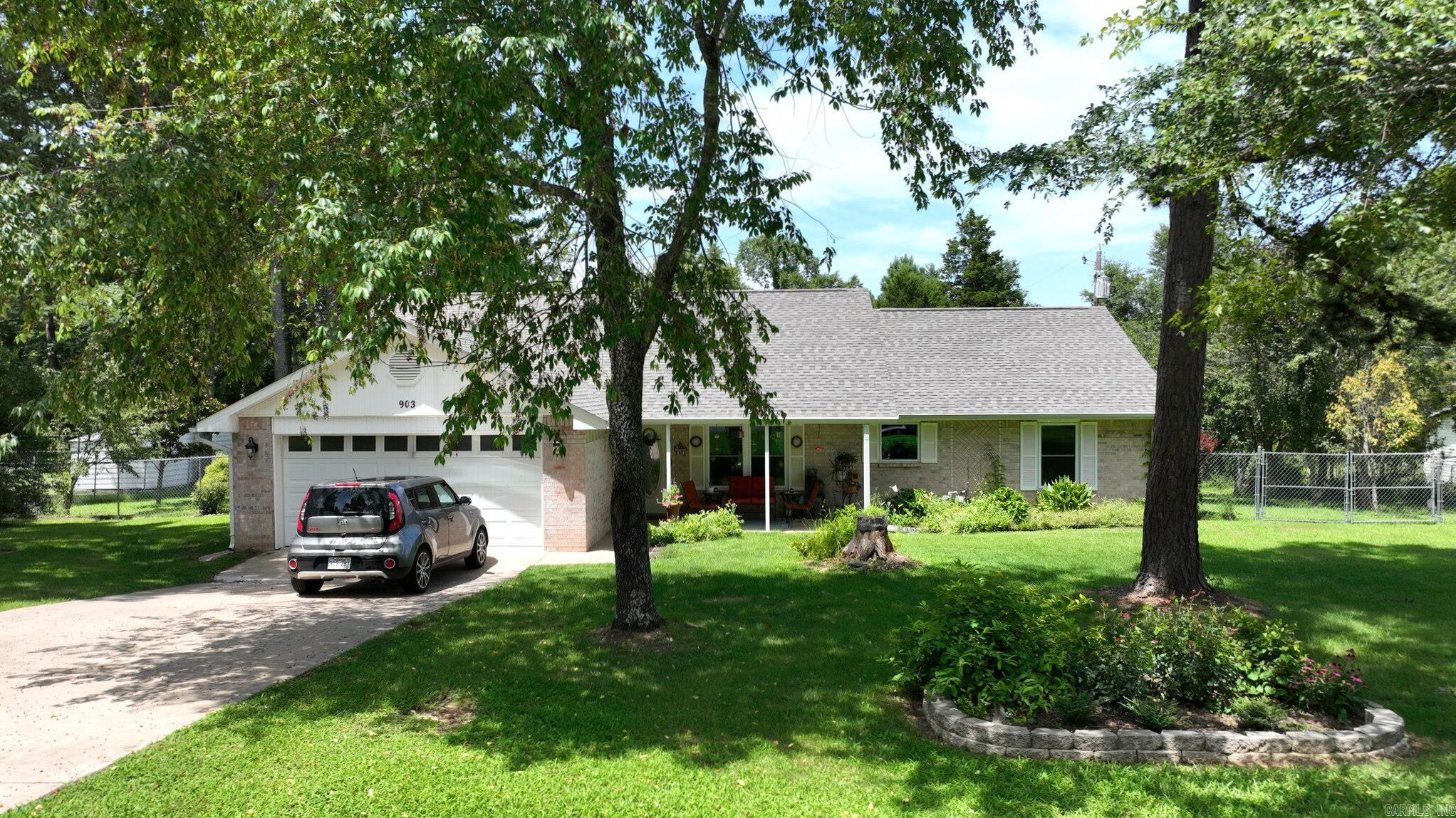903 Hope Circle  Mena, AR