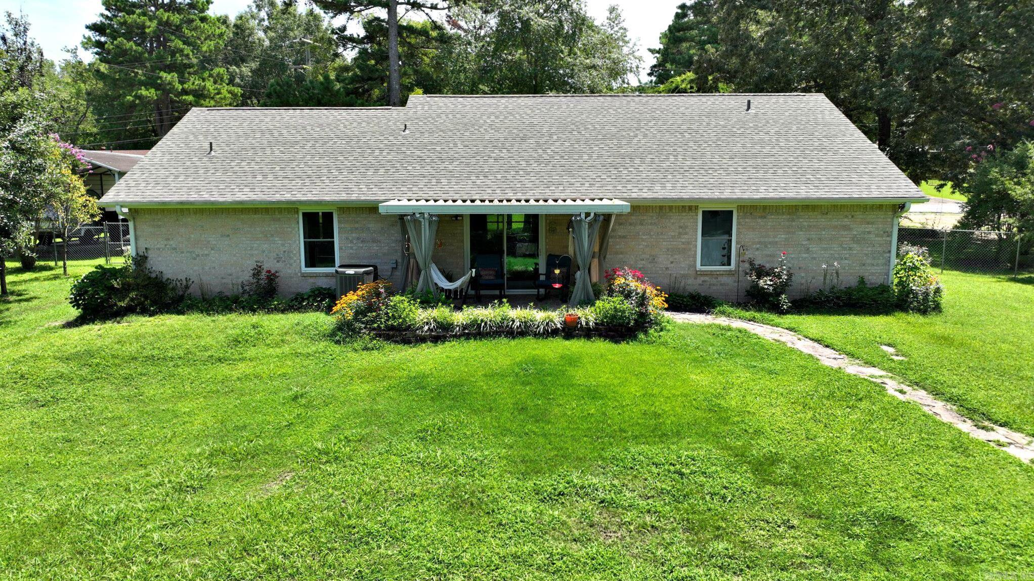 903 Hope Circle  Mena, AR