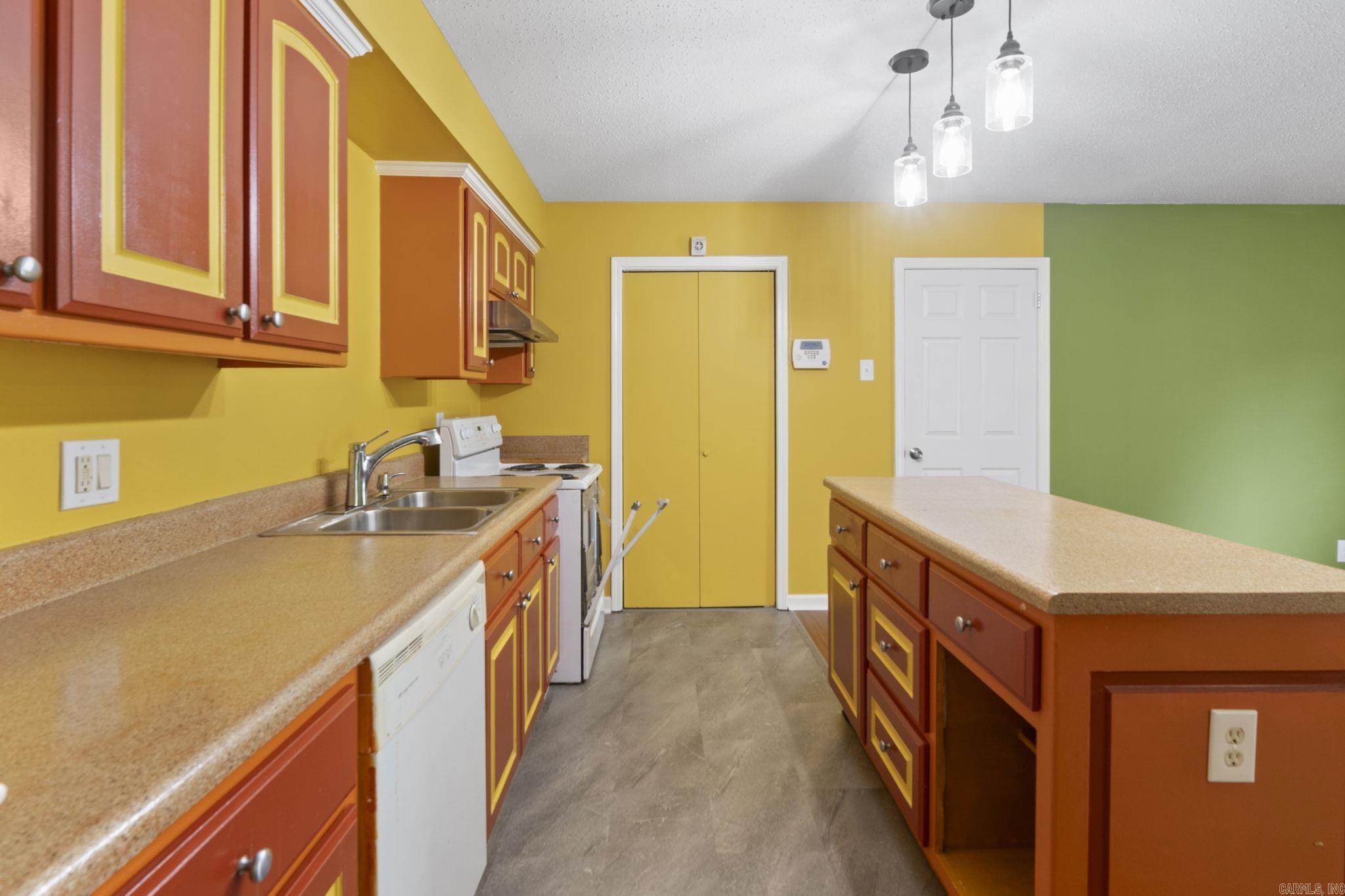 9119 Tedburn  Little Rock, AR